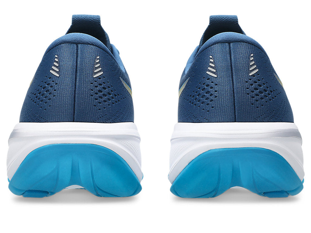 Asics Men's Gel Cumulus 28 Blue/Yamabuki Running Shoes