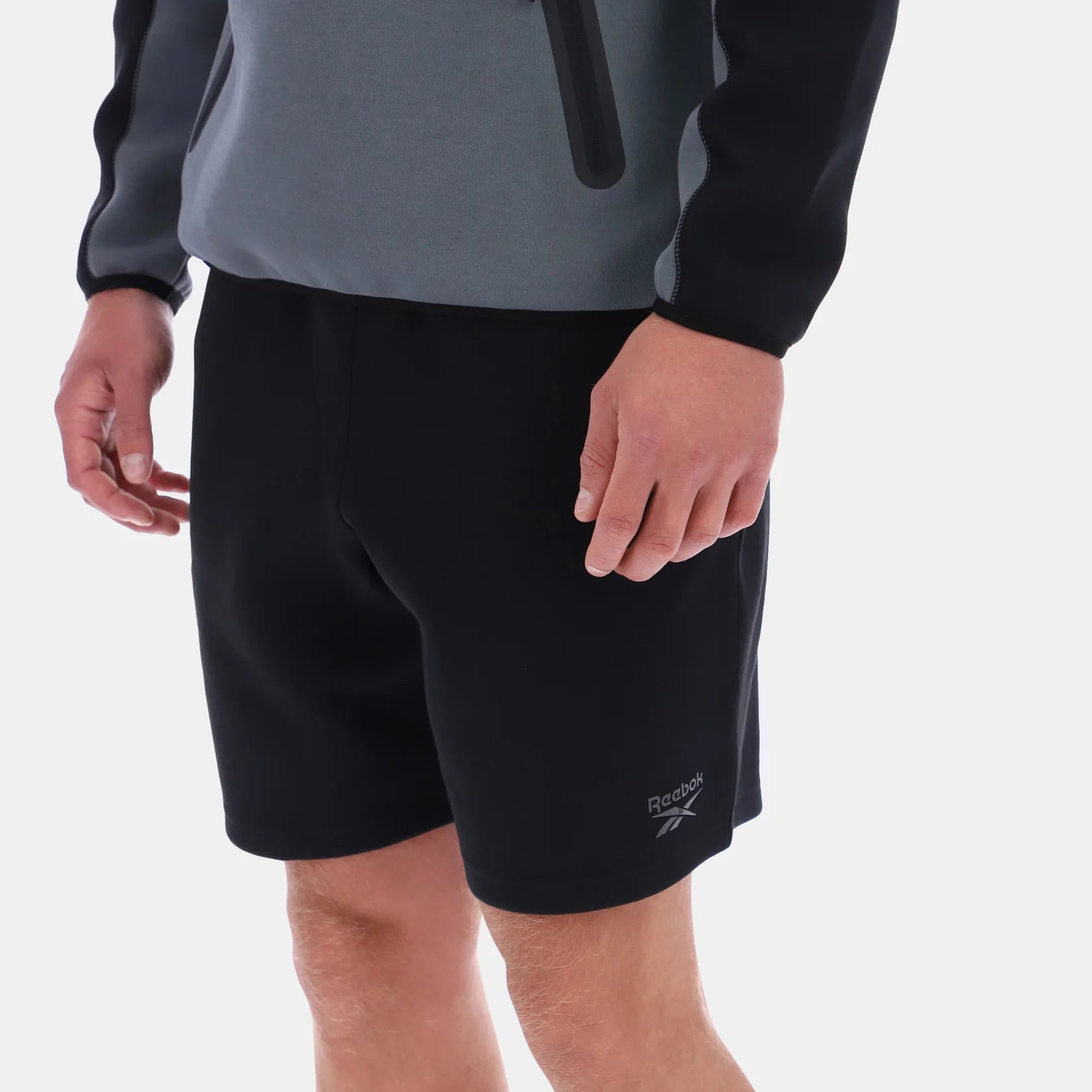 Reebok Men's Vector Army Black Short