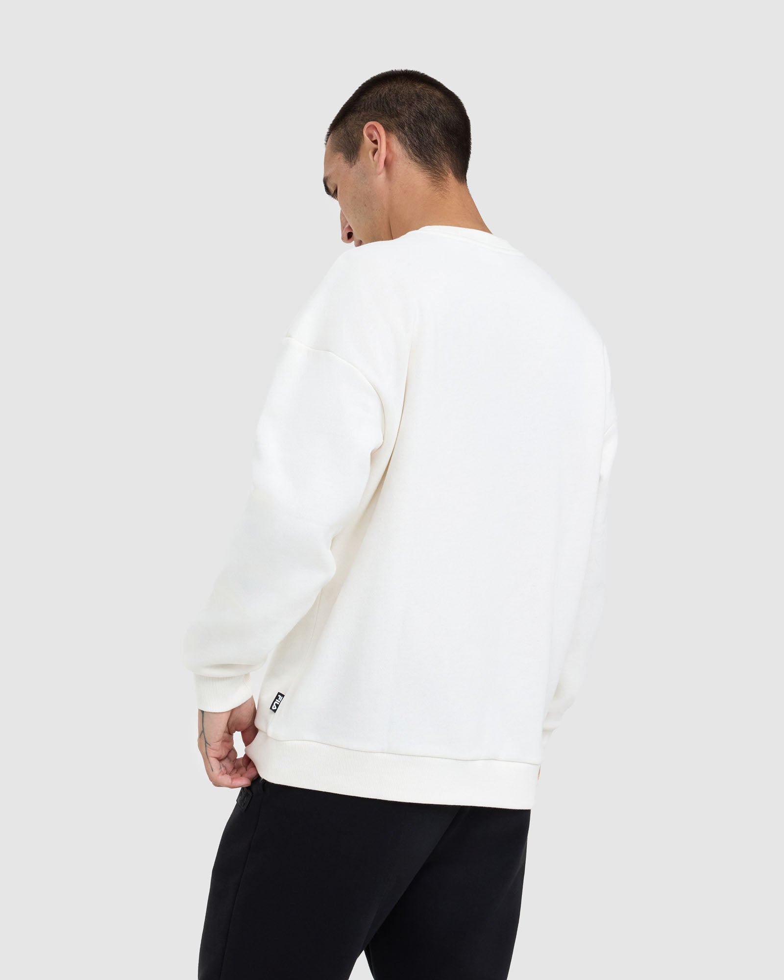 Fila Men's Byron Relaxed Crew Gardenia Sweatshirt
