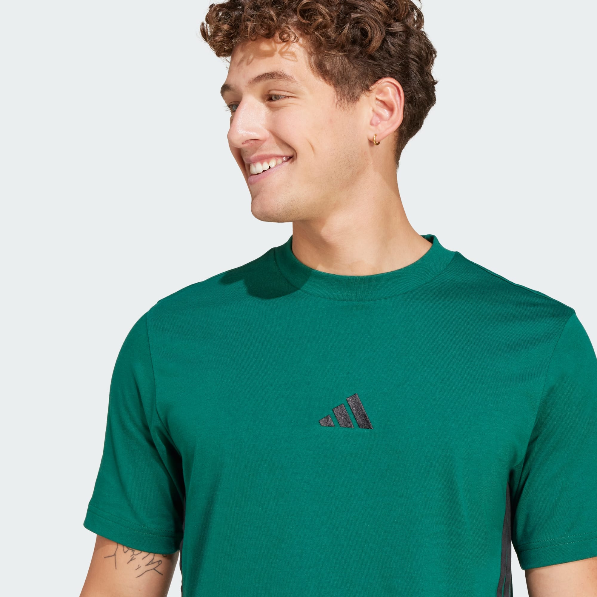 ADIDAS MEN'S ESSENTIALS 3-STRIPES SINGLE JERSEY GREEN TEE