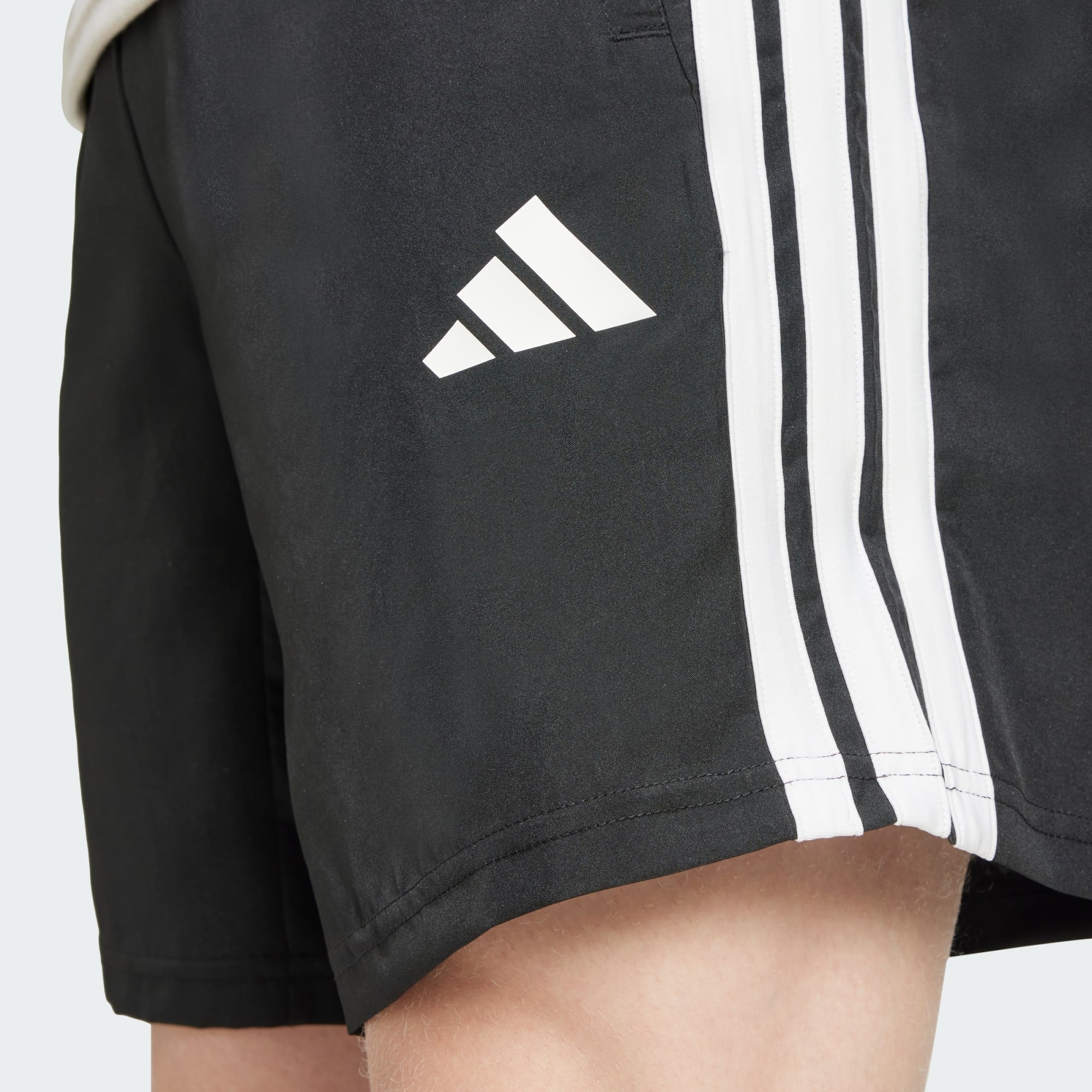 Adidas Men's Training Essentials 3-Stripes Woven Black Short