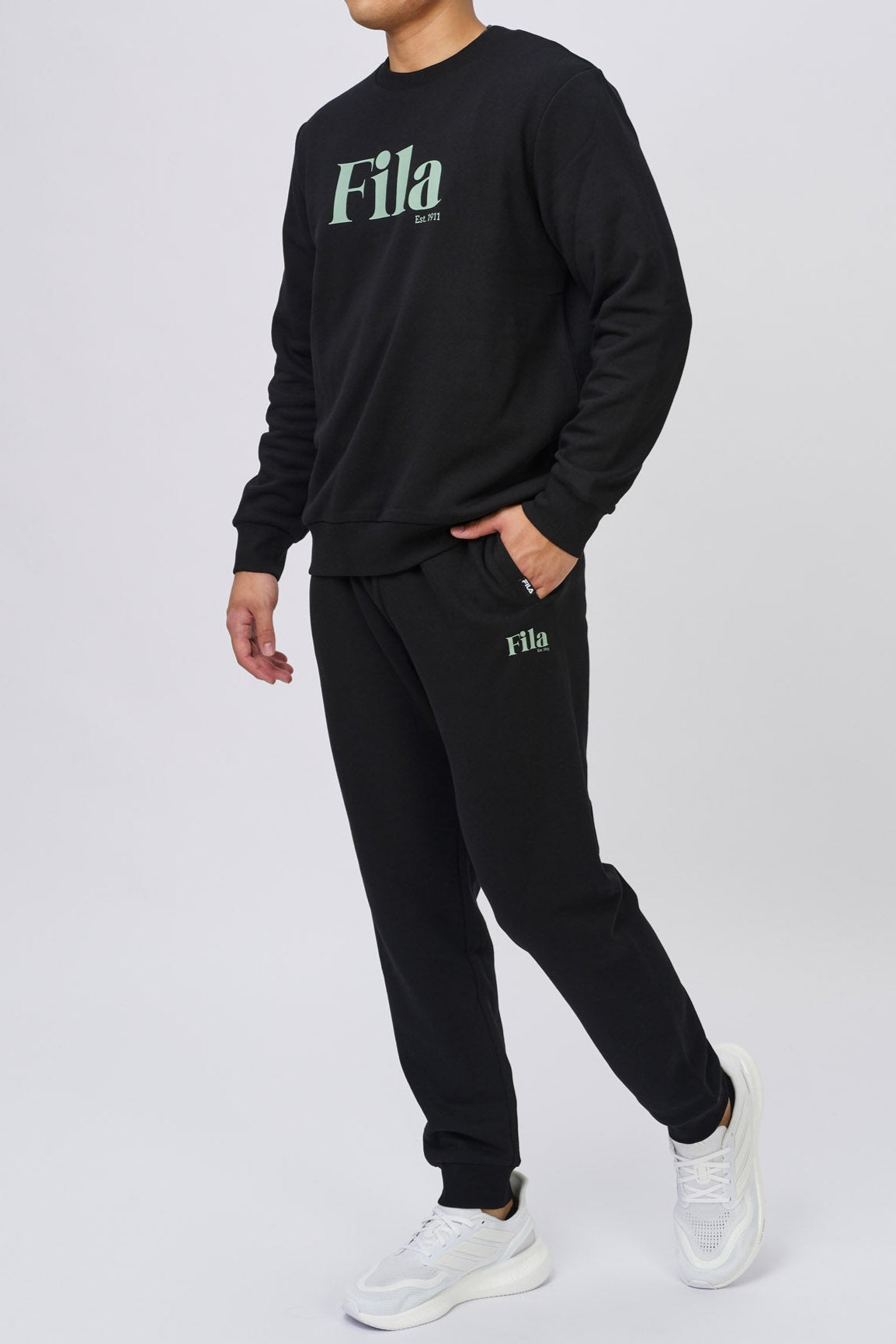 Fila Men's Jamie Black Crew Sweatshirt