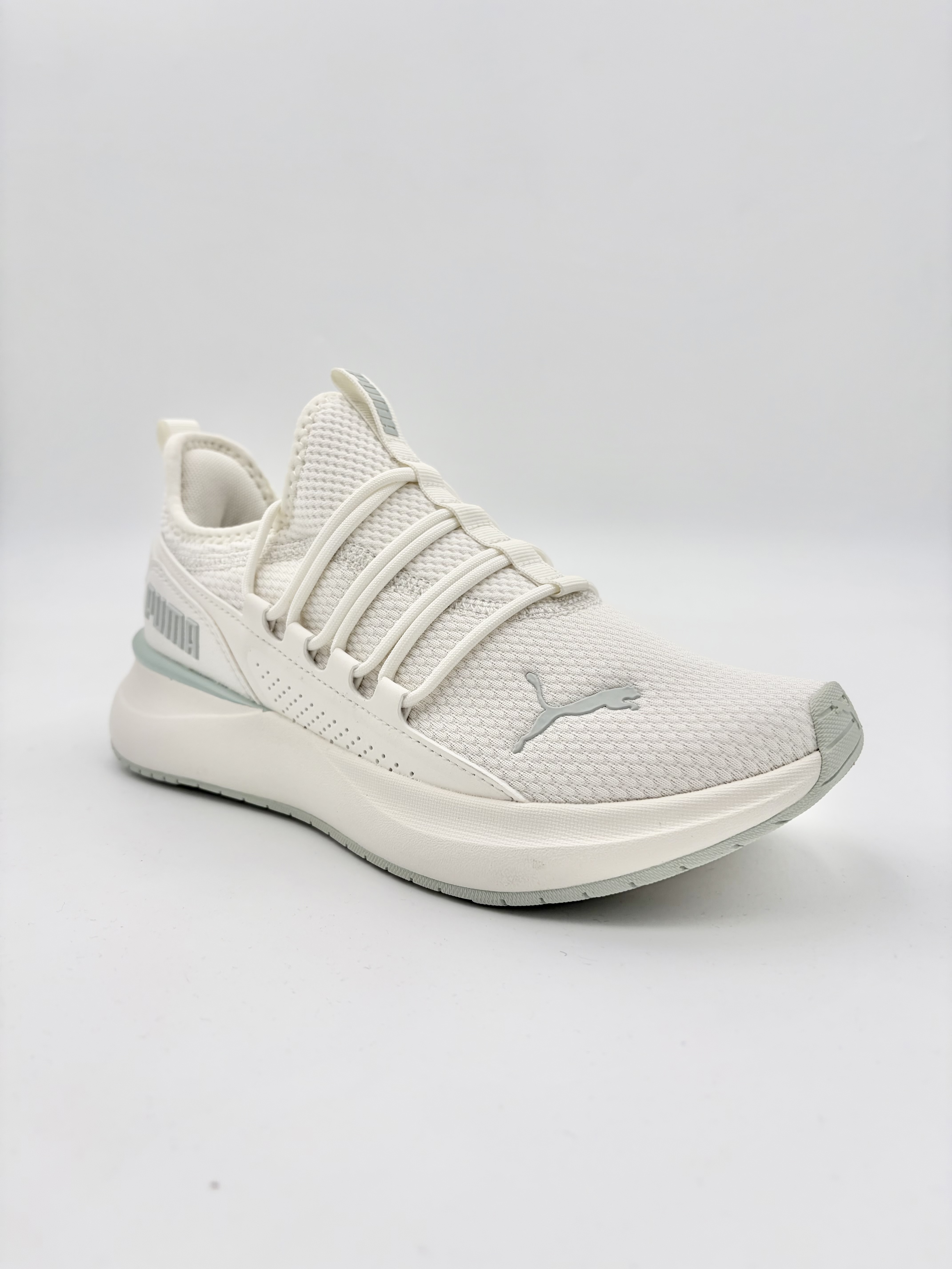 PUMA WOMEN'S SOFTRIDE CARSON 2 PULSE CREAM/MINT SNEAKER SHOES