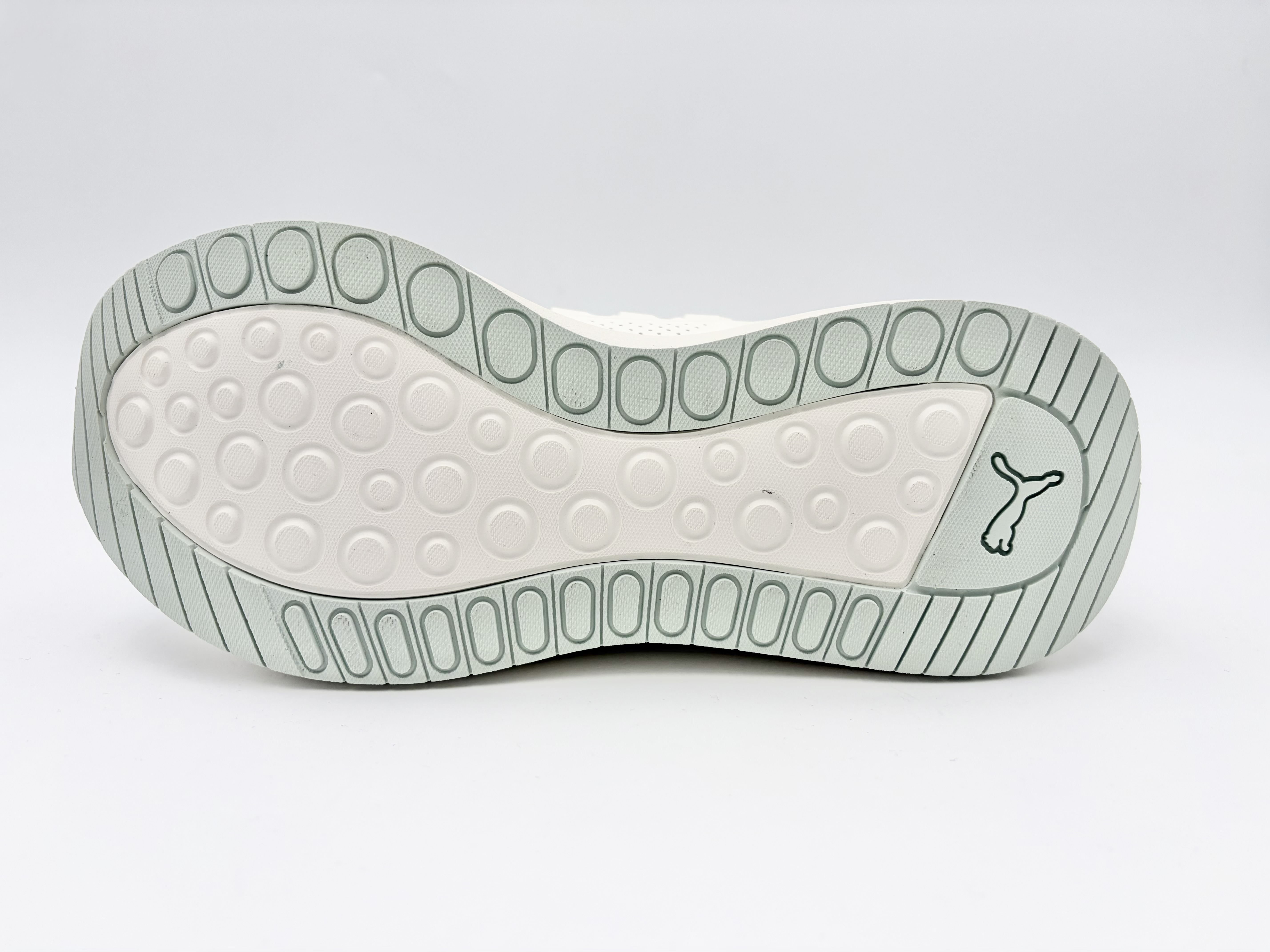 PUMA WOMEN'S SOFTRIDE CARSON 2 PULSE CREAM/MINT SNEAKER SHOES
