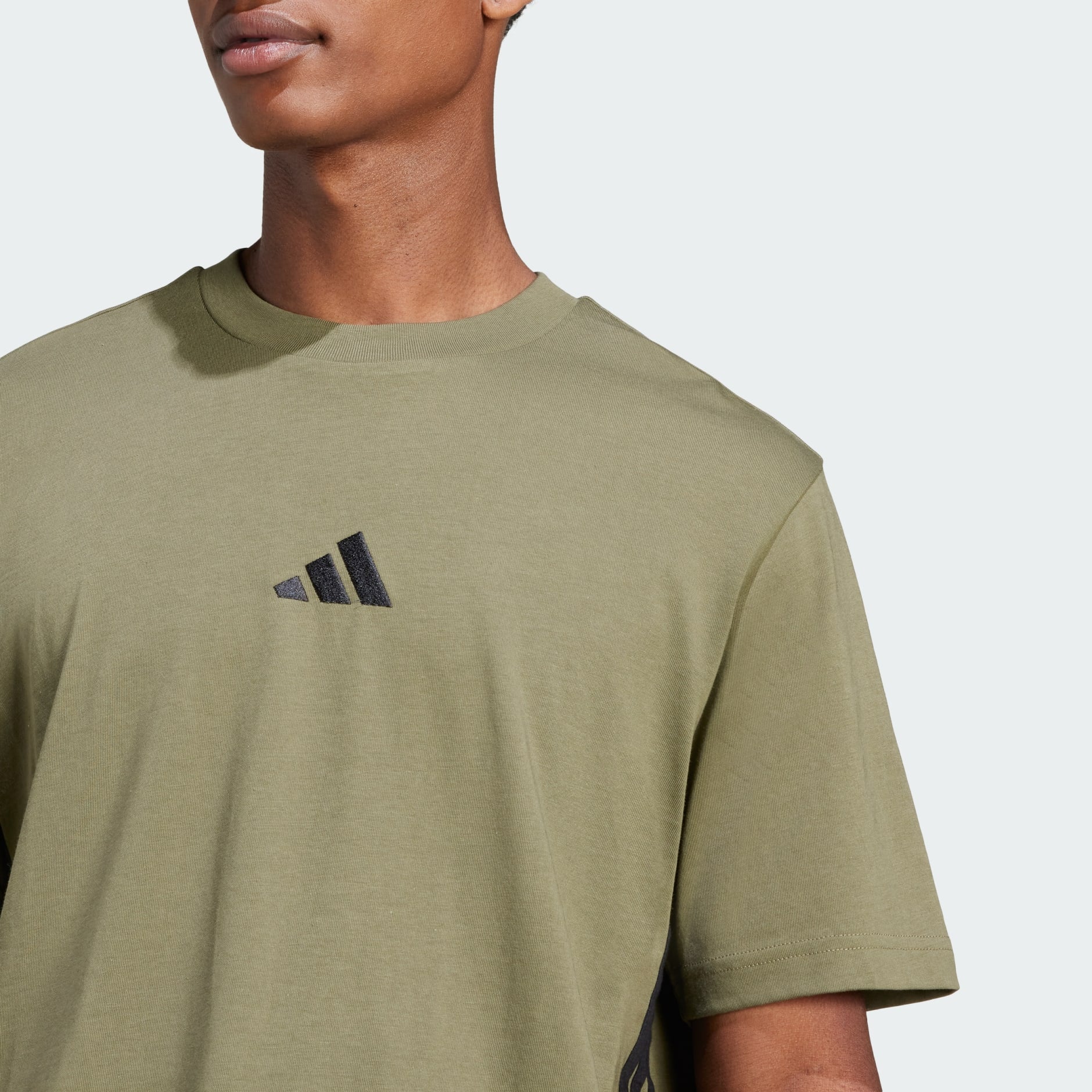 Adidas Men's 3-Stripes Small Logo Olive Tee