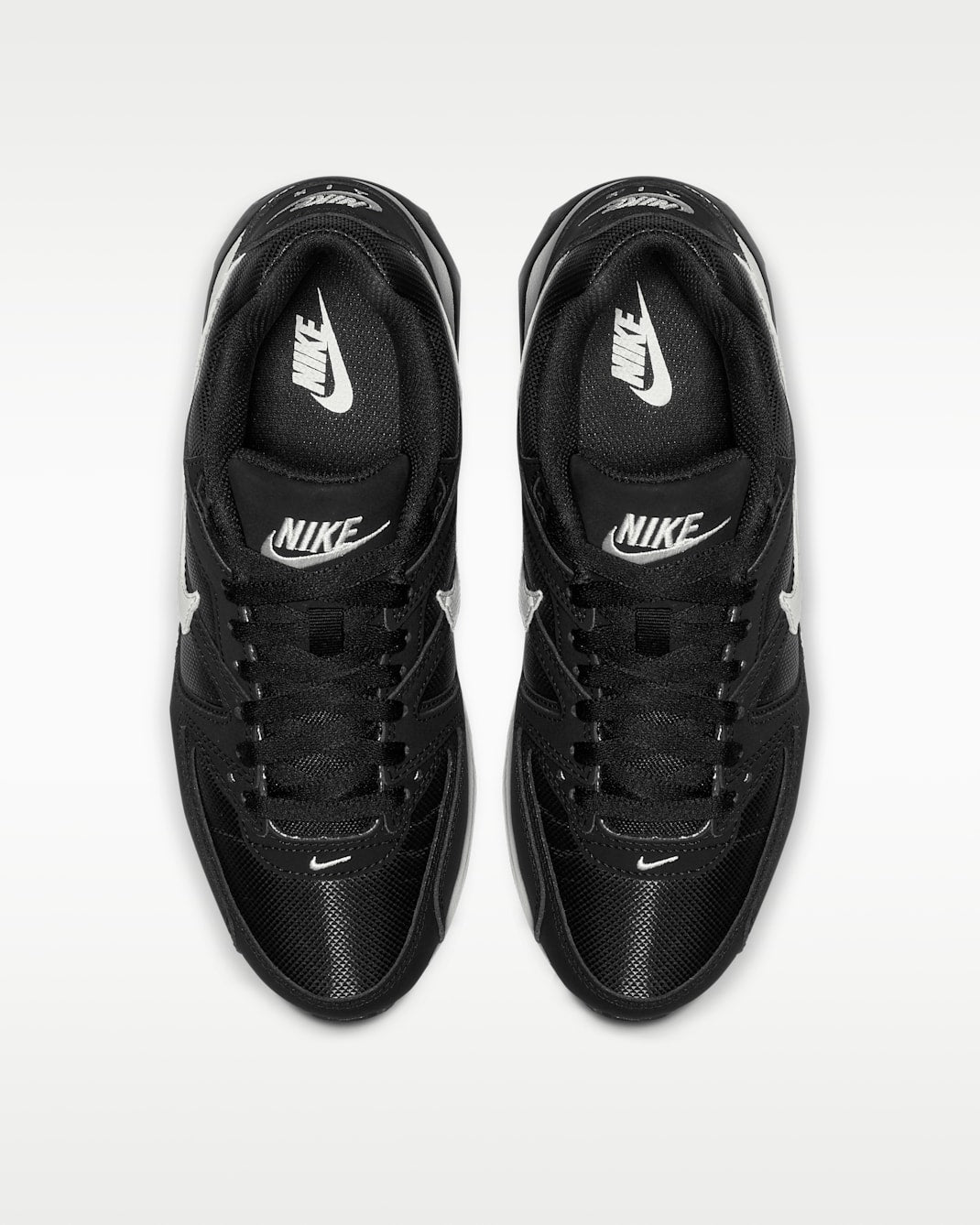 Nike Womens Air Max Command Black/White Sneakers