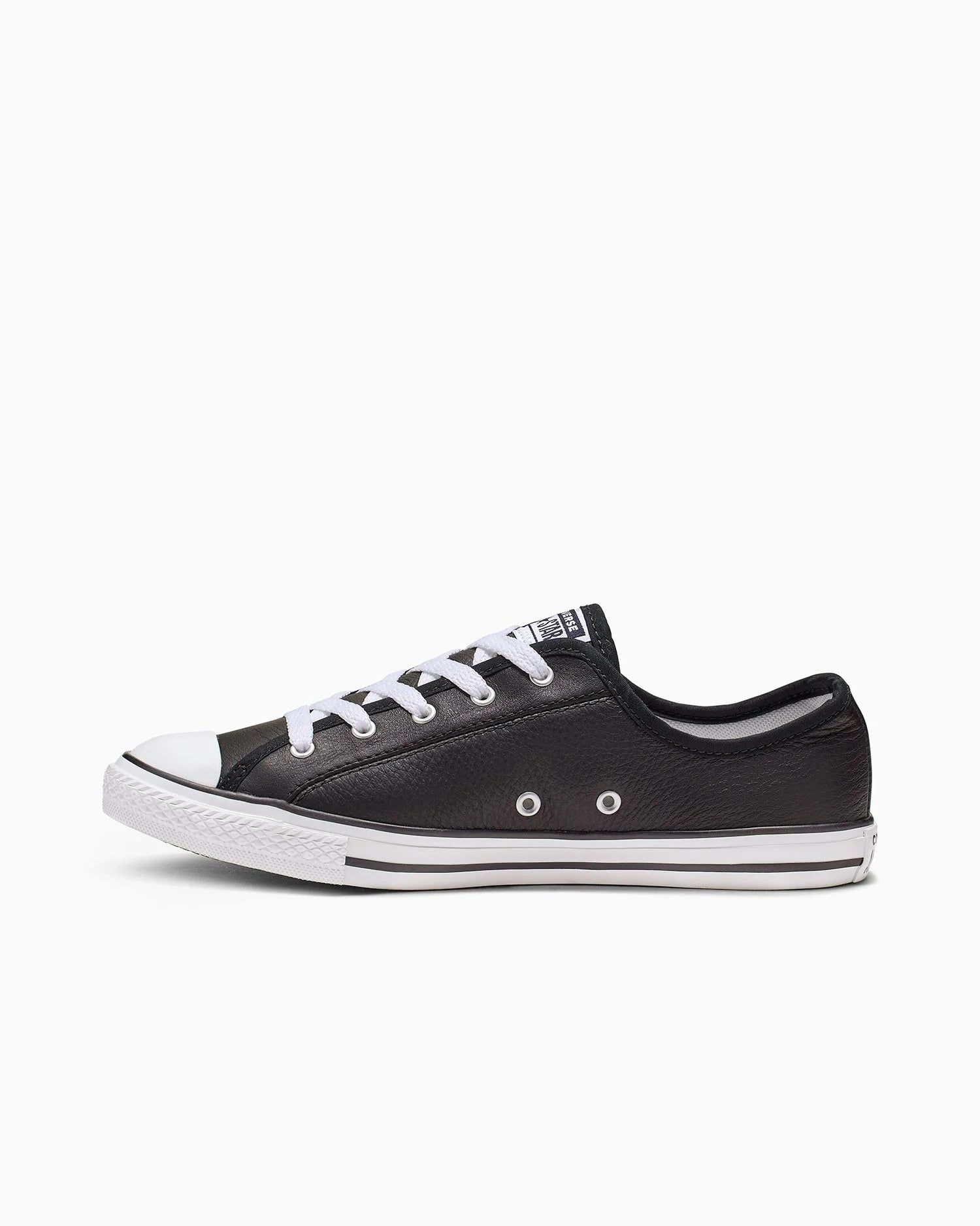Converse Women's Chuck Taylor All-Star Dainty Low Black/White Sneaker Sheos