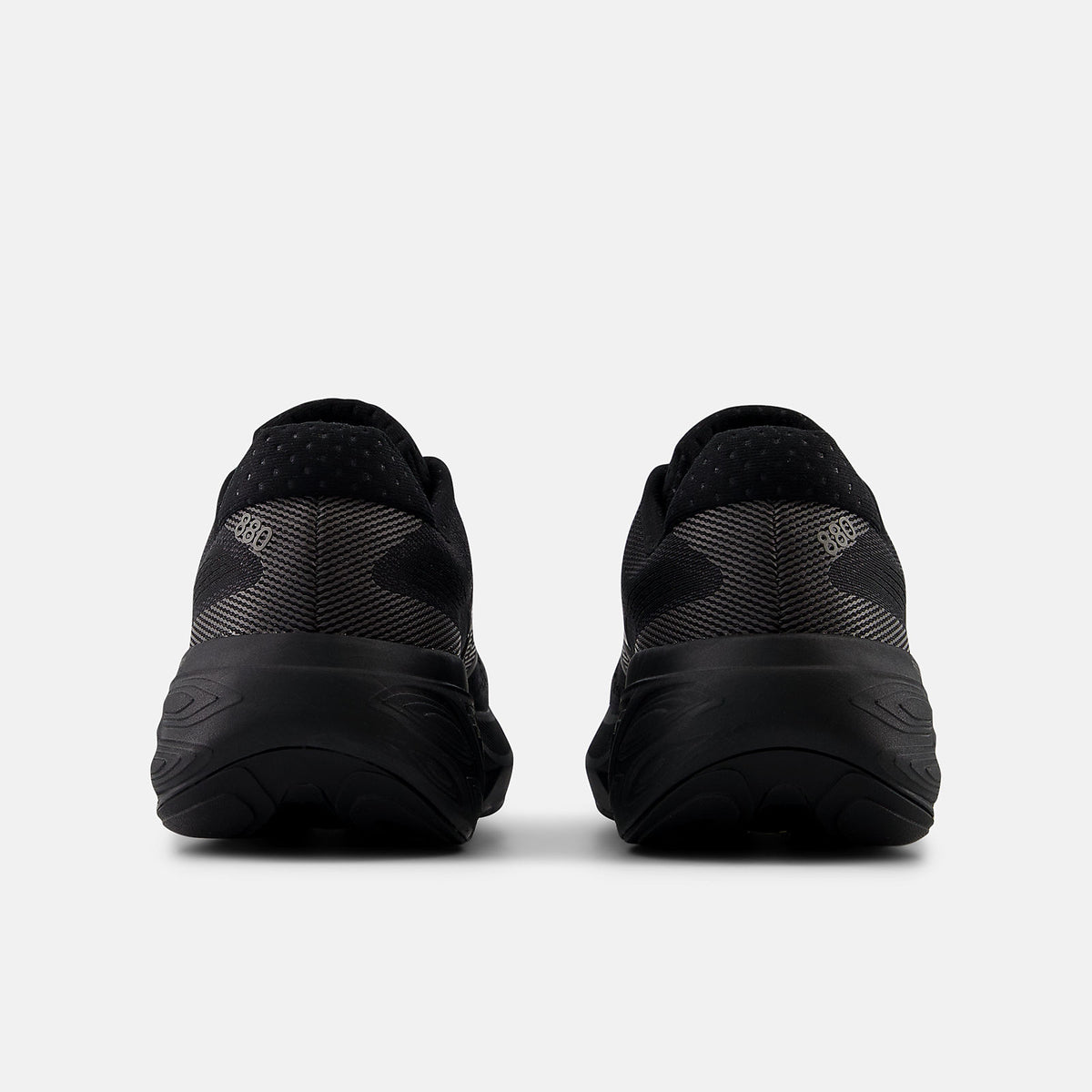 NEW BALANCE WOMEN'S FRESH FOAM X 880V15 TRIPLE BLACK RUNNING SHOES (WIDTH D)