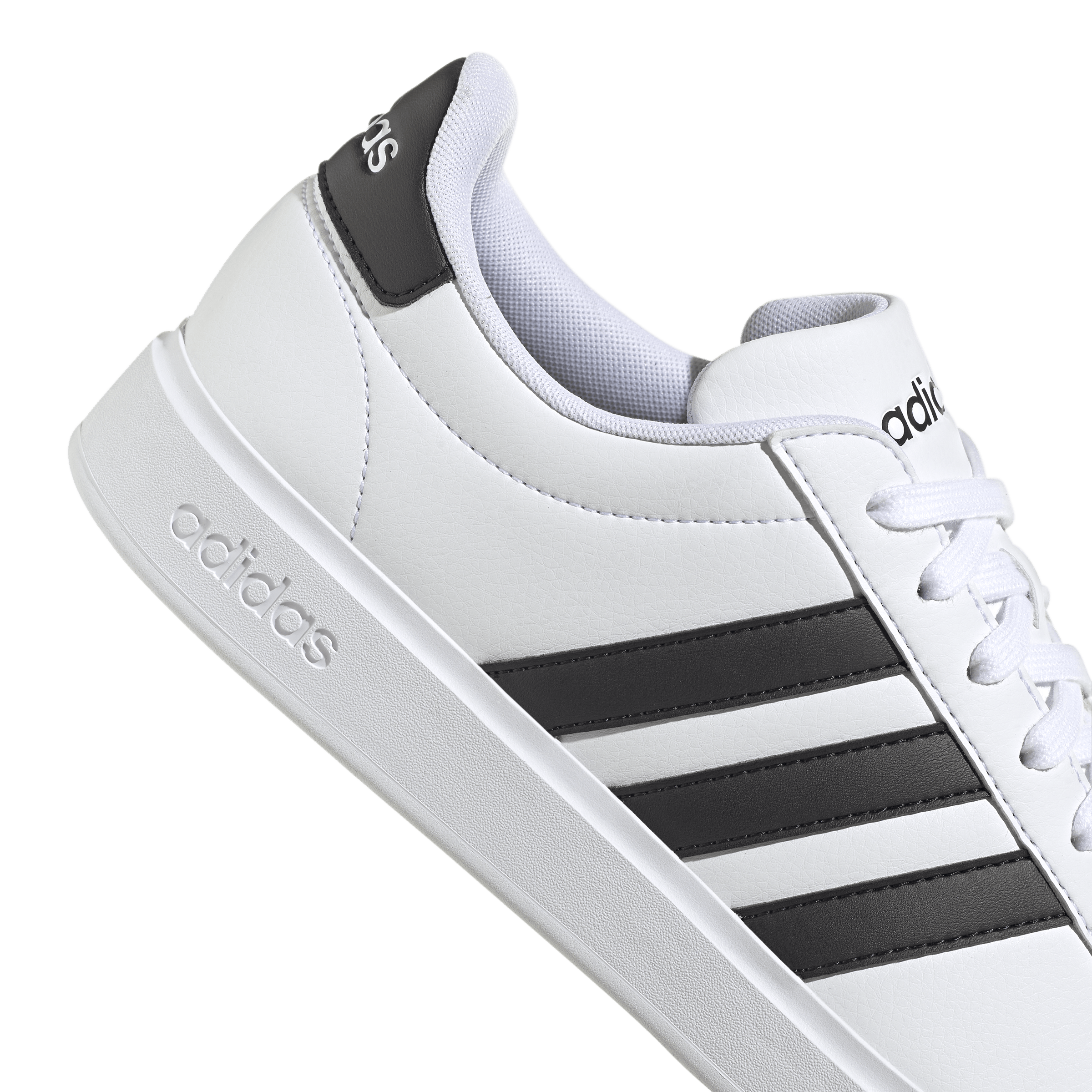 Adidas Men's Grand Court Cloudfoam Lifestyle Court Comfort White Shoe
