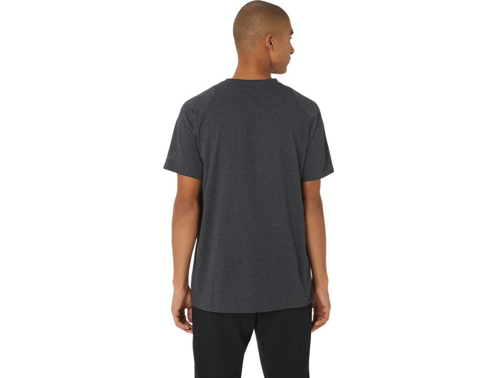 Asics ASICS MEN'S GRAPHIC BLACK TEE - INSPORT