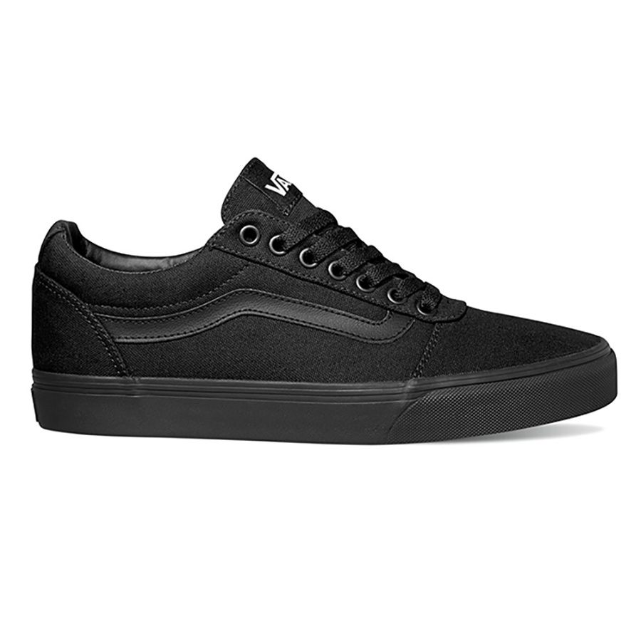 Vans VANS MEN'S WARD TRIPLE BLACK SHOE - INSPORT