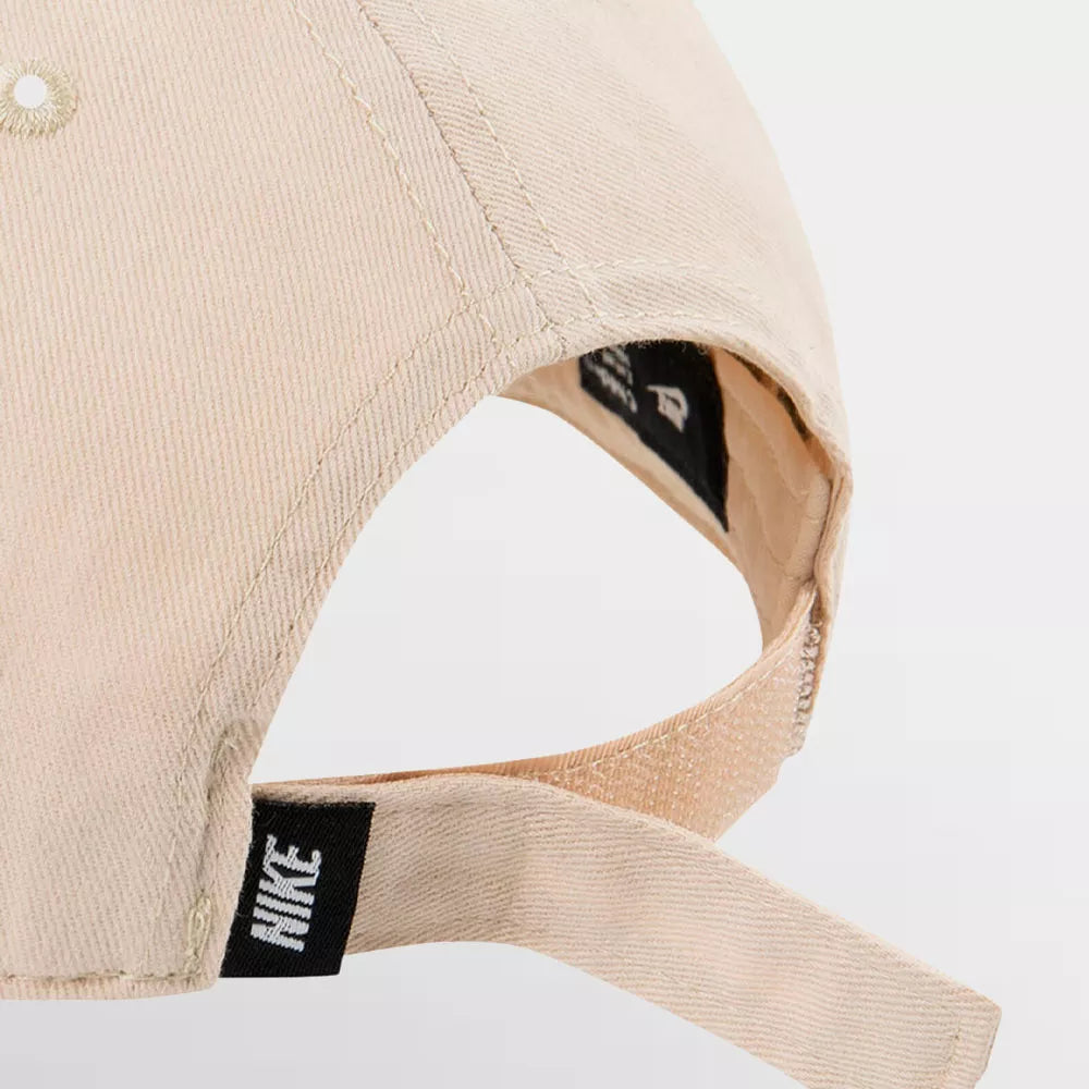 Nike Junior’S Futura Adjustable Sand Cap