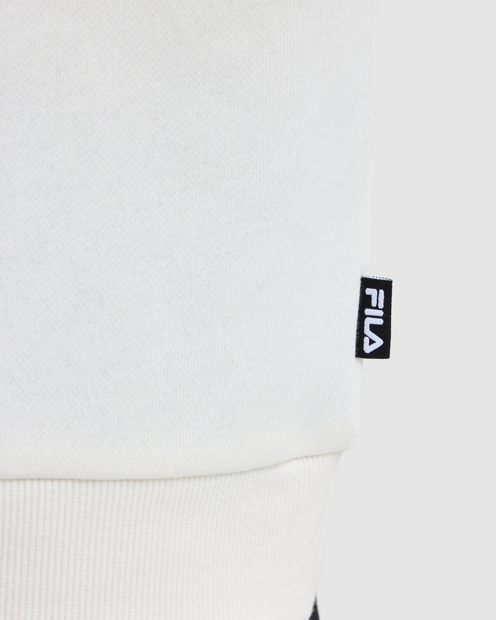 Fila Men's Byron Relaxed Crew Gardenia Sweatshirt