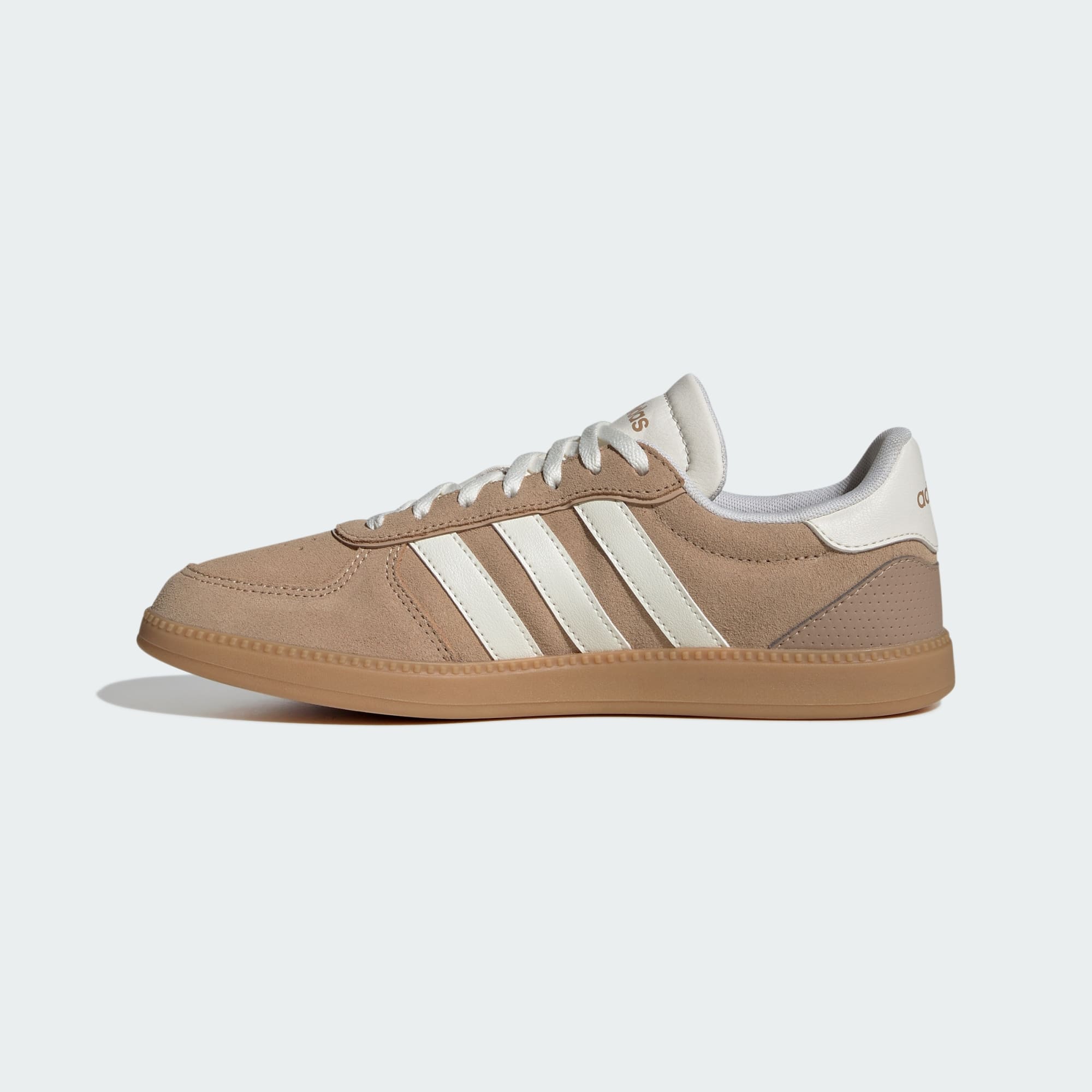 ADIDAS WOMEN'S BREAKNET SLEEK SANDSTONE/WHITE SNEAKER SHOES