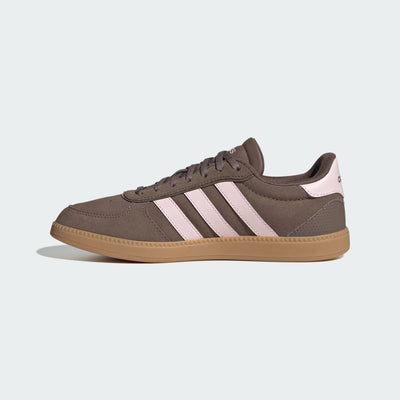 Adidas Women's Breaknet Sleek Sandstone/Gum Sneaker Shoes