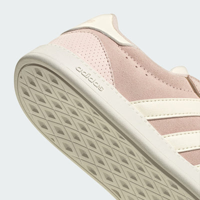 ADIDAS WOMEN'S BREAKNET SLEEK QUARTZ/WHITE SNEAKER SHOES