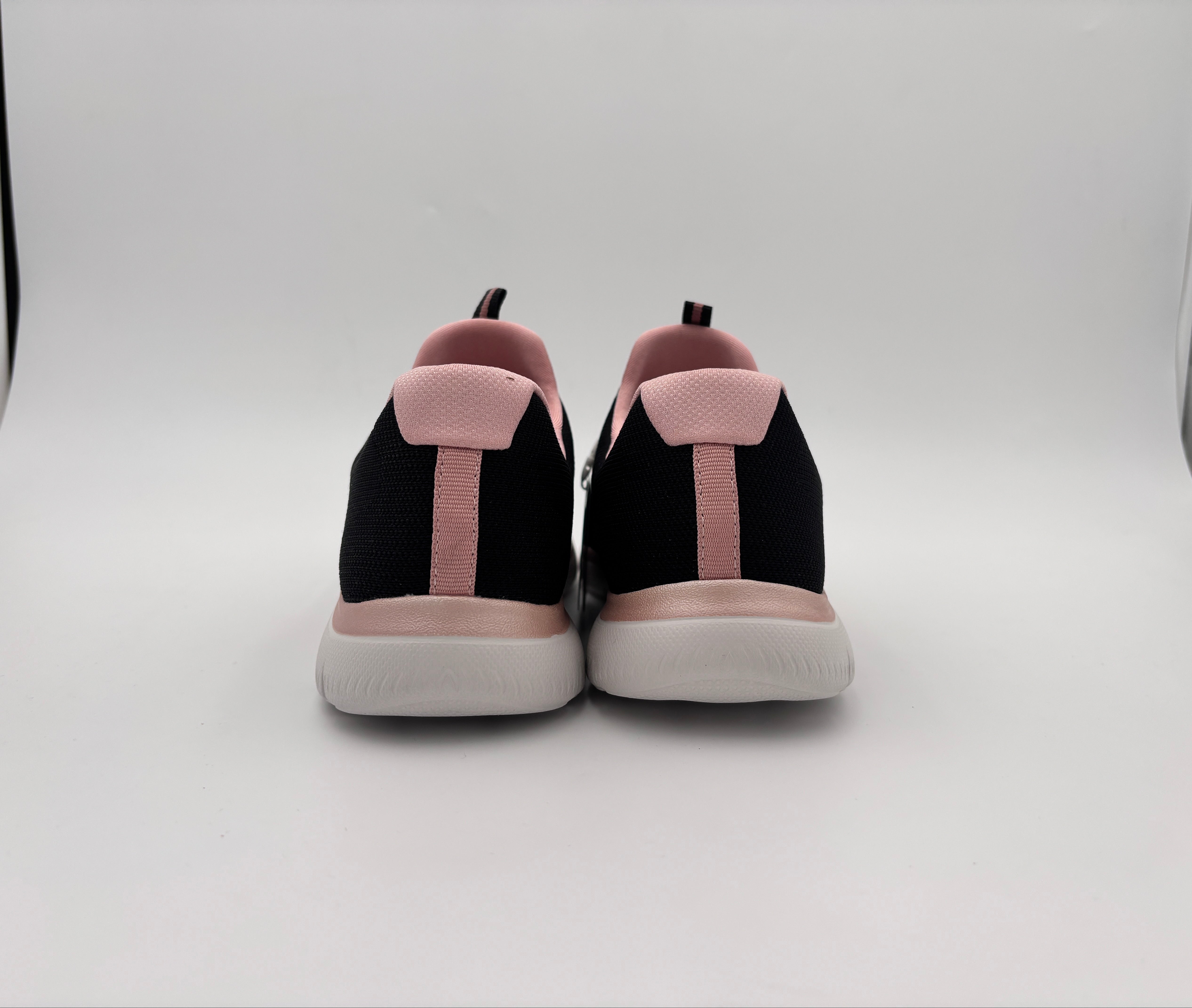 Sketchers Women's Summit Slip-On Black/Pink Walking Shoes