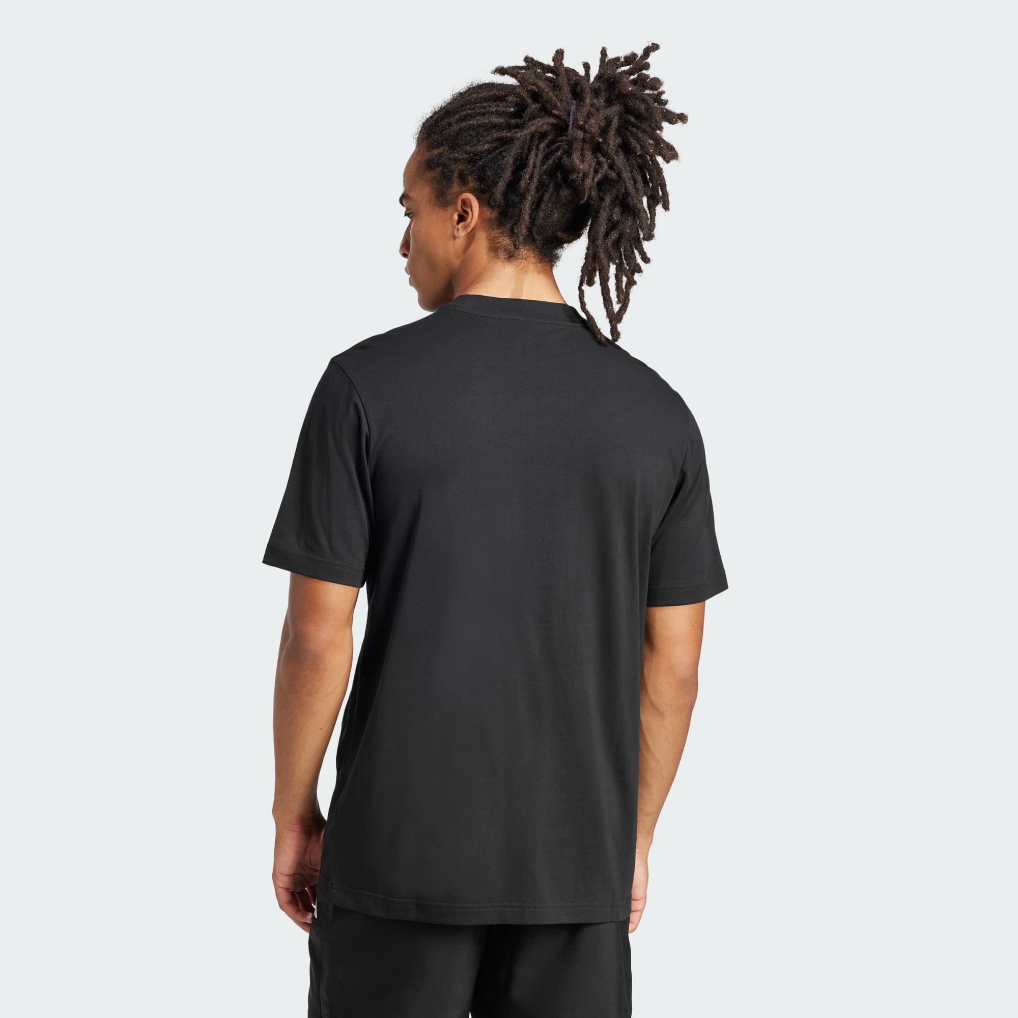 ADIDAS MEN'S ESSENTIALS SMALL LOGO SINGLE JERSEY BLACK TEE