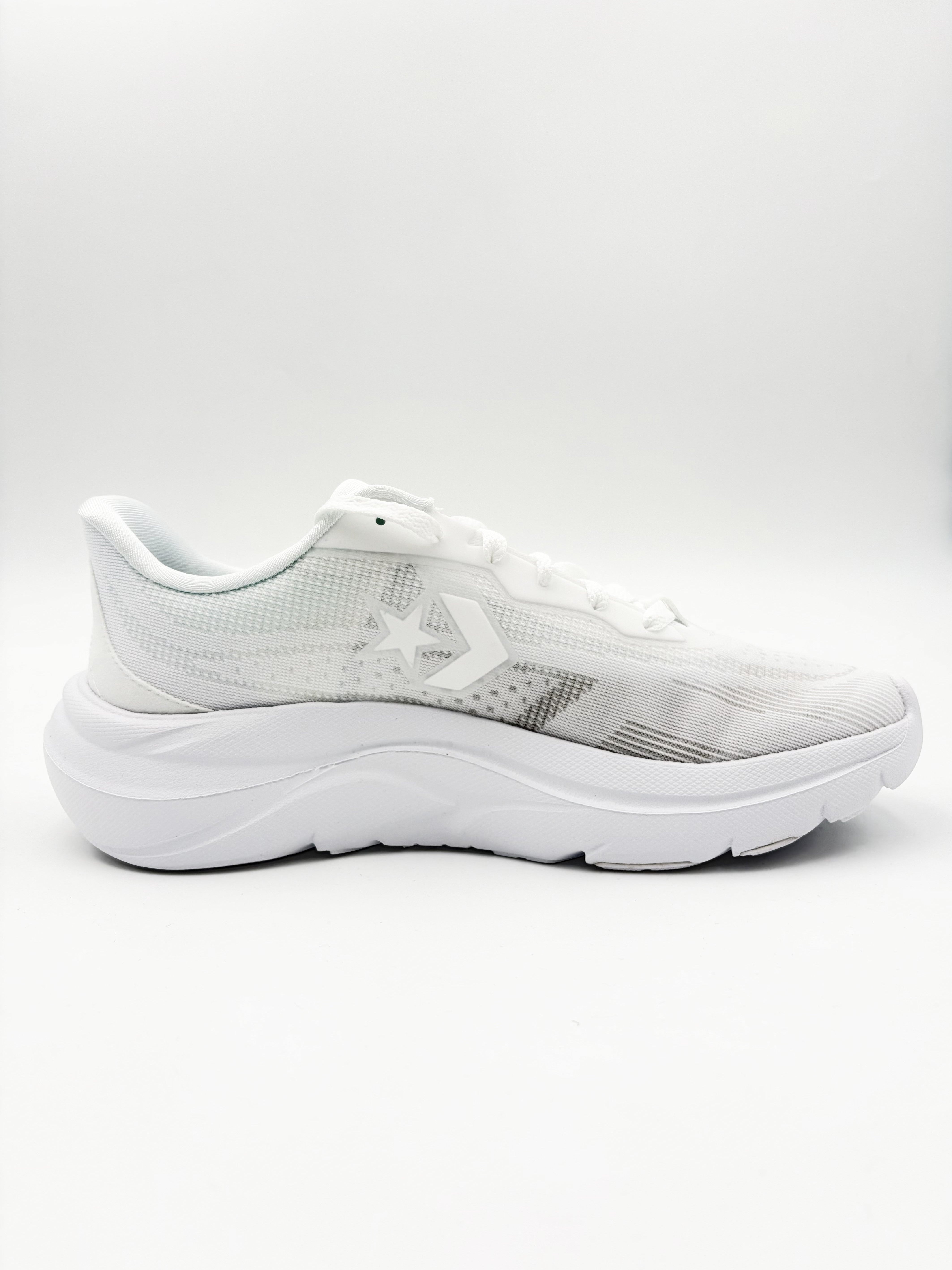 Converse Unisex Day One Runner Triple White Running Shoe