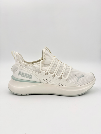 PUMA WOMEN'S SOFTRIDE CARSON 2 PULSE CREAM/MINT SNEAKER SHOES
