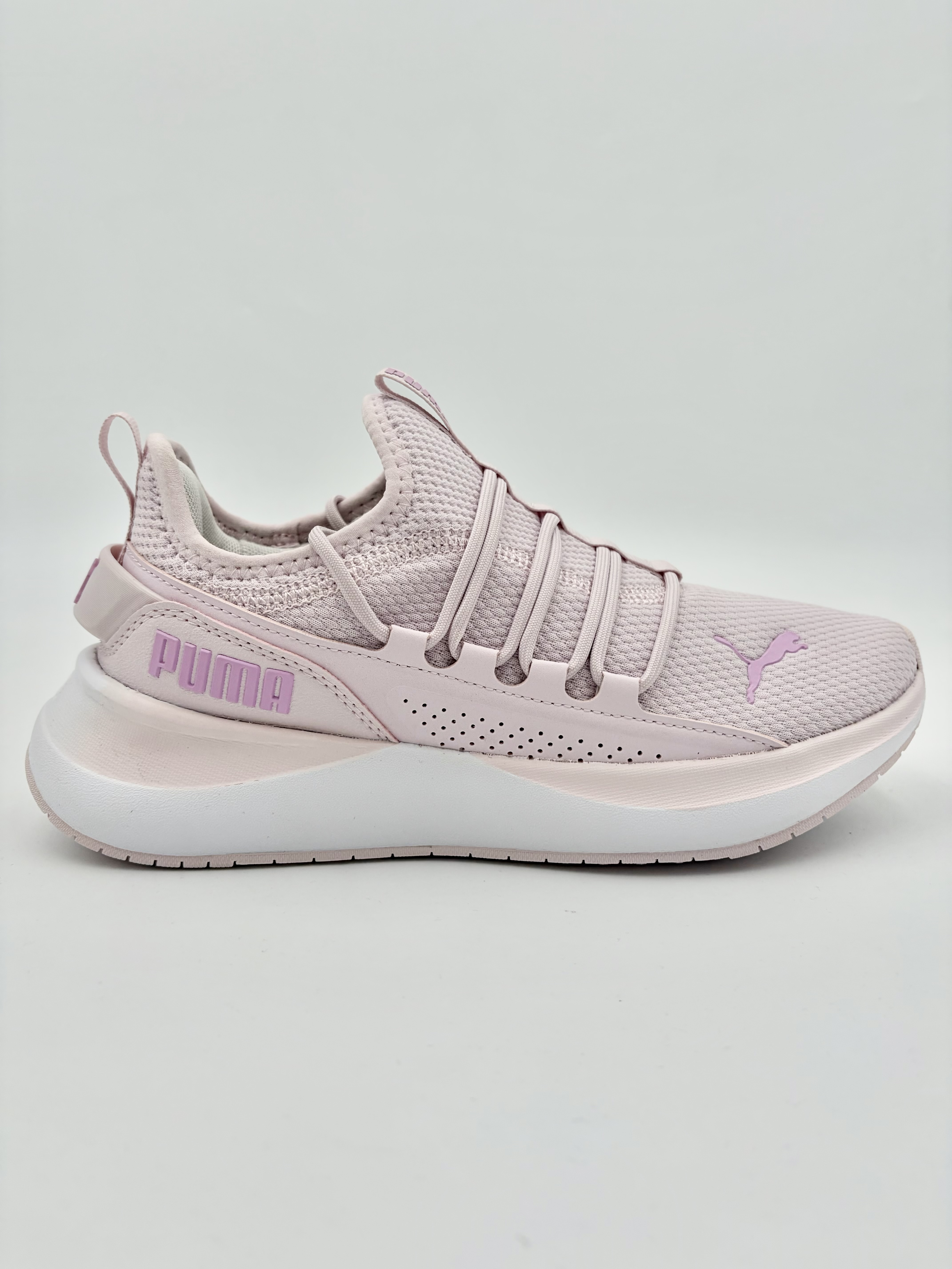 PUMA WOMEN'S SOFTRIDE CARSON 2 PULSE MAUVE/WHITE SNEAKER SHOES