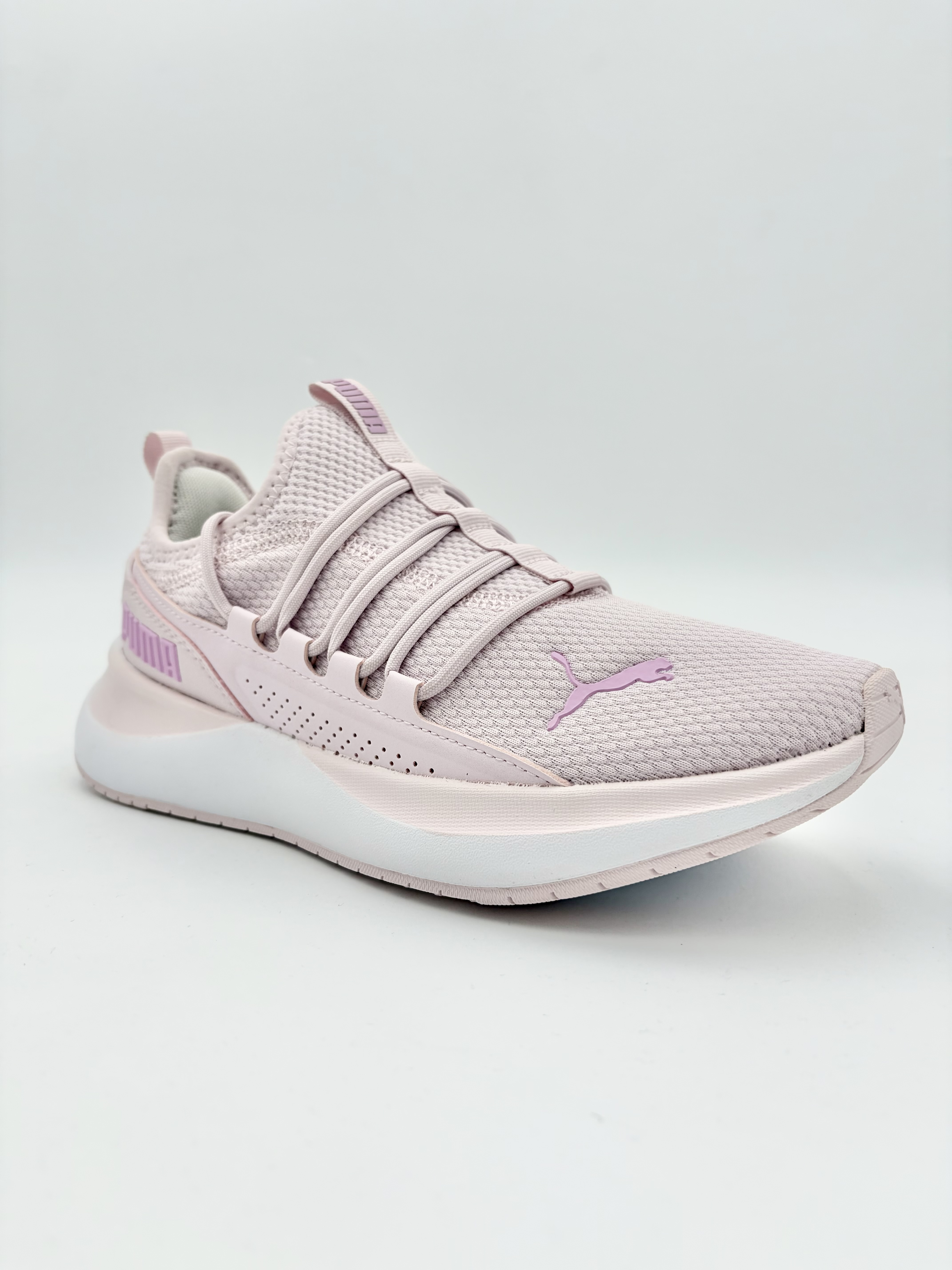PUMA WOMEN'S SOFTRIDE CARSON 2 PULSE MAUVE/WHITE SNEAKER SHOES