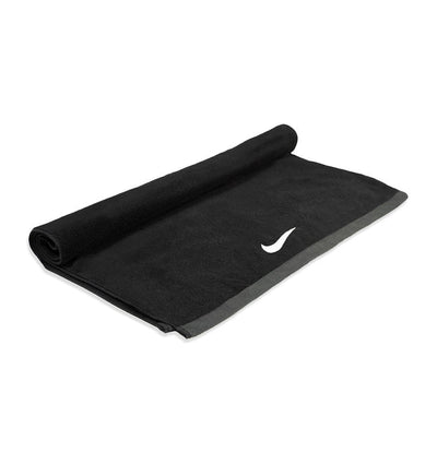 NIKE FUNDAMENTAL LARGE BLACK TOWEL