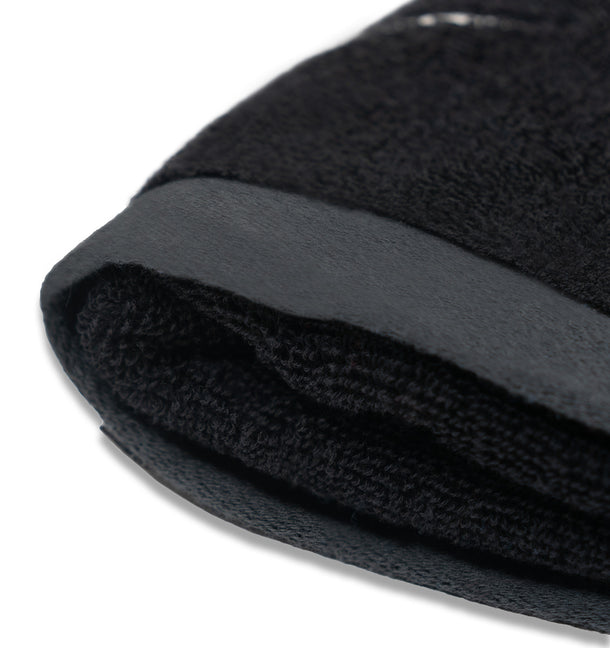 NIKE FUNDAMENTAL LARGE BLACK TOWEL