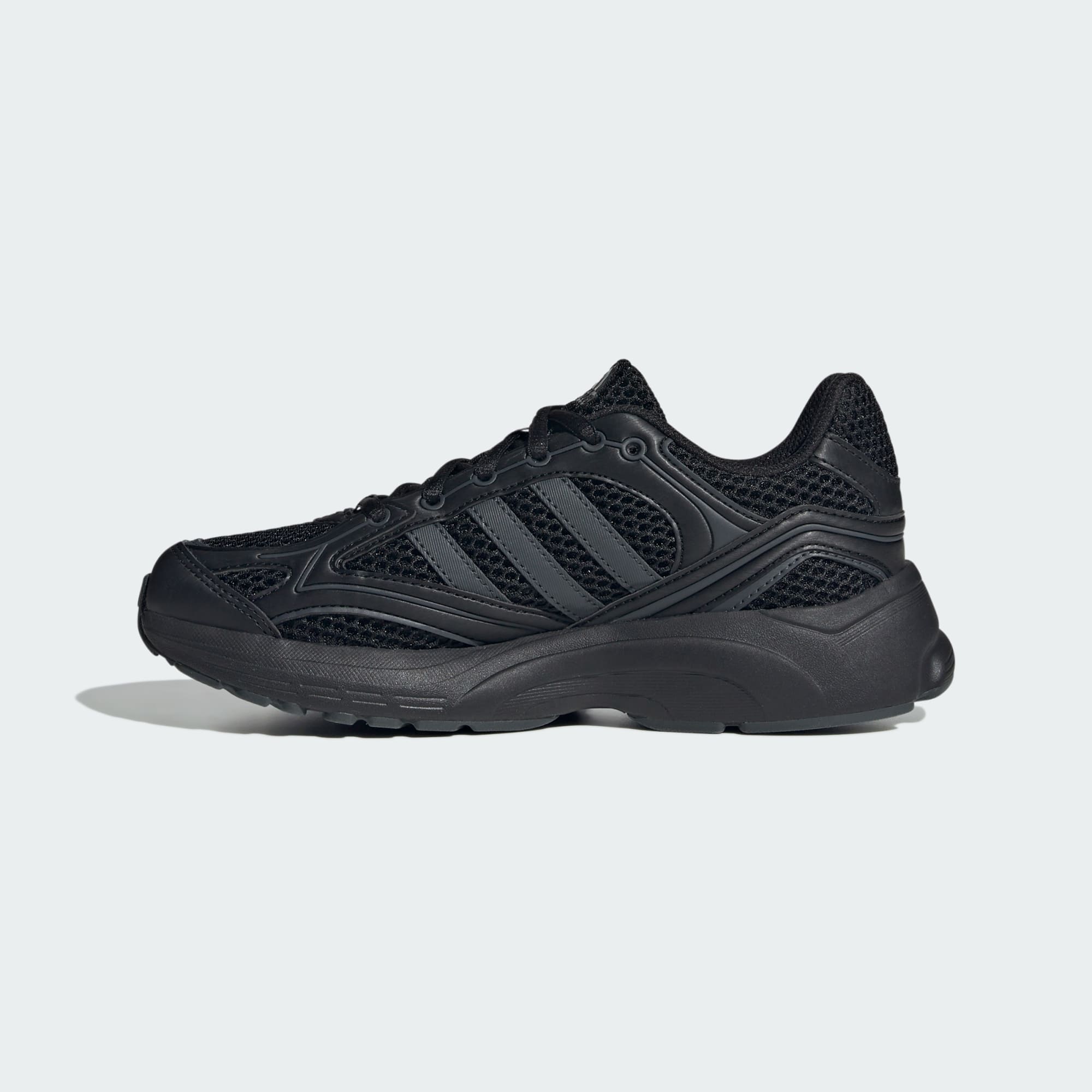 ADIDAS KID'S SPIRITAIN TRIPLE BLACK SNEAKER SHOES