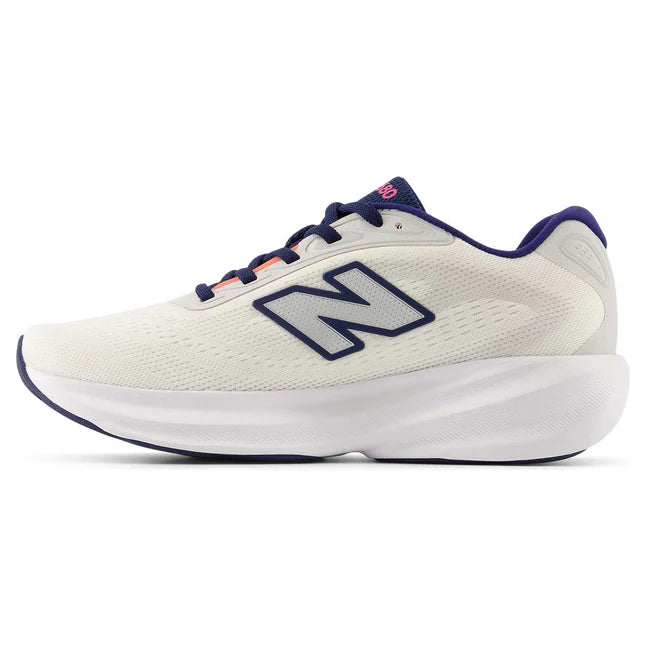New Balance Women's Fresh Foam 680v9 White/Sea Salt Running Shoes (Width D)