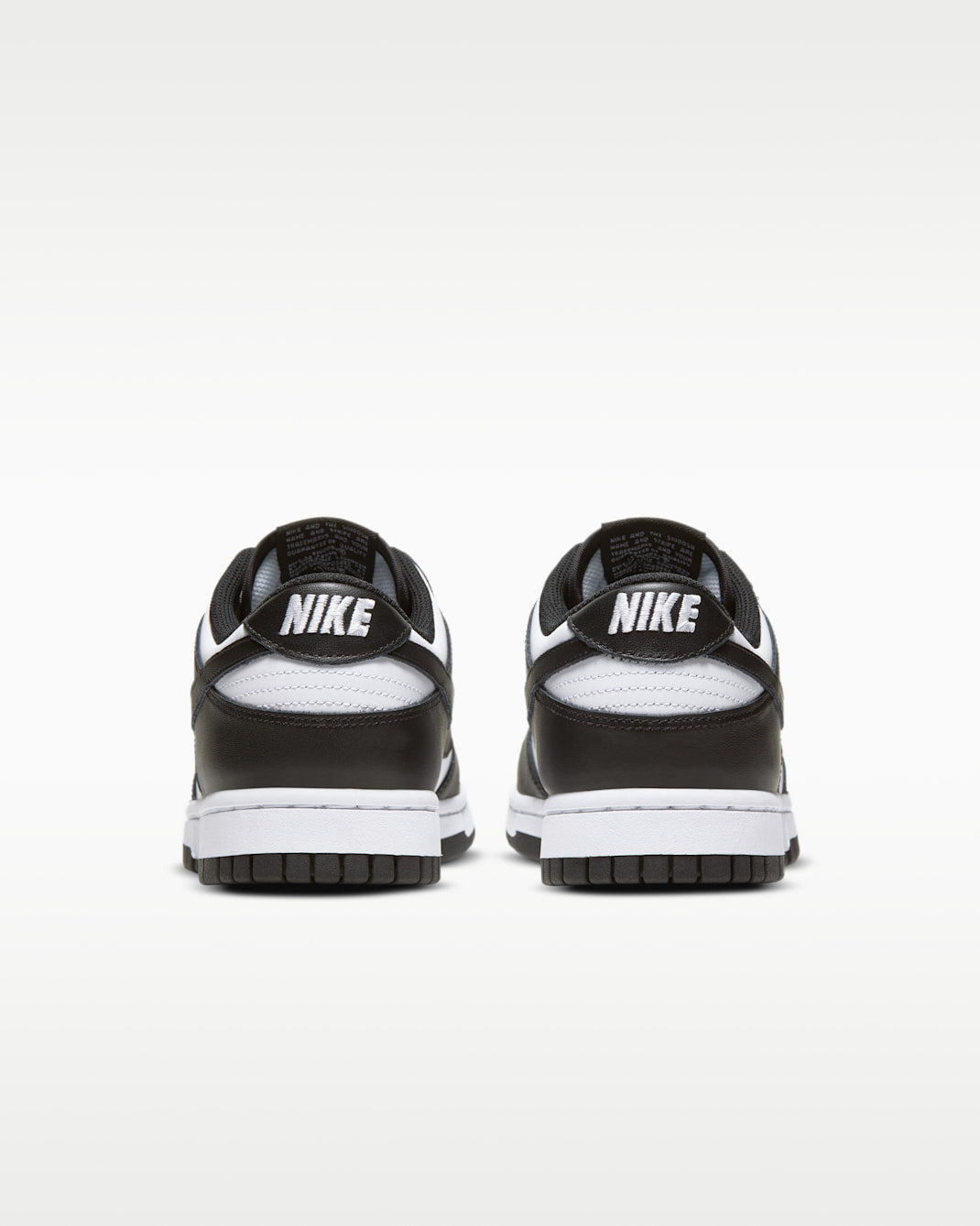 NIKE WOMENS DUNK LOW "PANDA" BLACK/WHITE SNEAKER SHOES