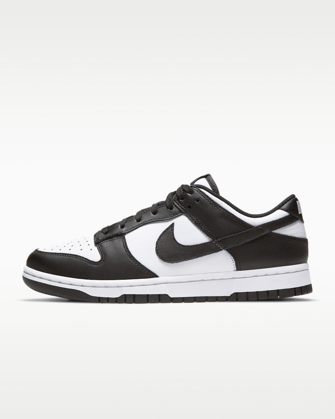 NIKE WOMENS DUNK LOW "PANDA" BLACK/WHITE SNEAKER SHOES