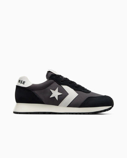 Converse Unisex Omega Seasonal Colour Black/White Shoes