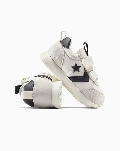 Converse Kid's Omega Trainer Hook N' Loop White/Black Shoes