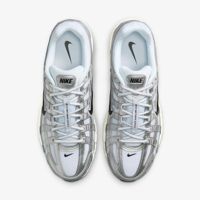 NIKE MEN'S P-6000 WHITE/METALLIC SNEAKER SHOES