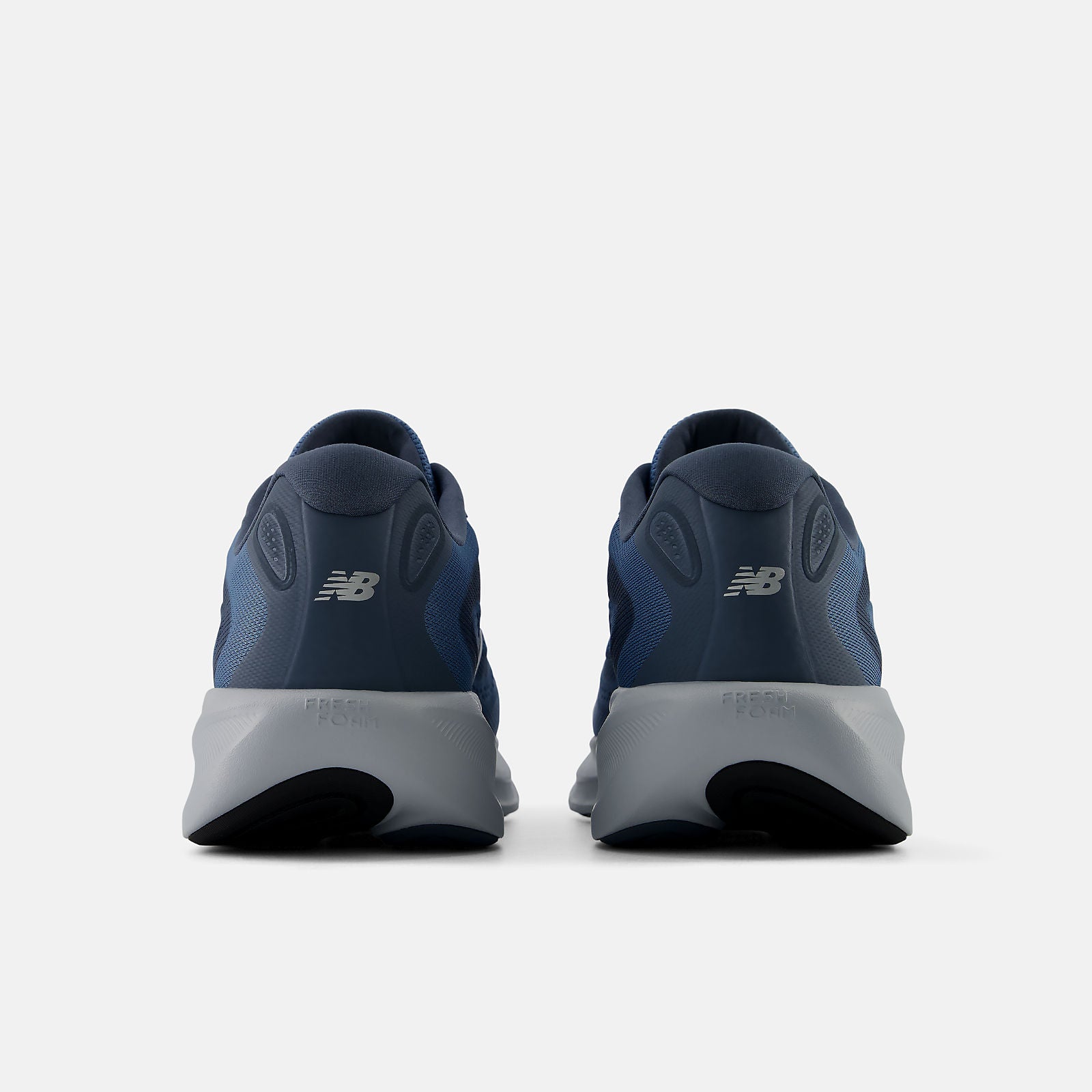 NEW BALANCE MEN'S 680 V9 HERON/SHADOW BLUE RUNNING SHOES (WIDTH 2E)