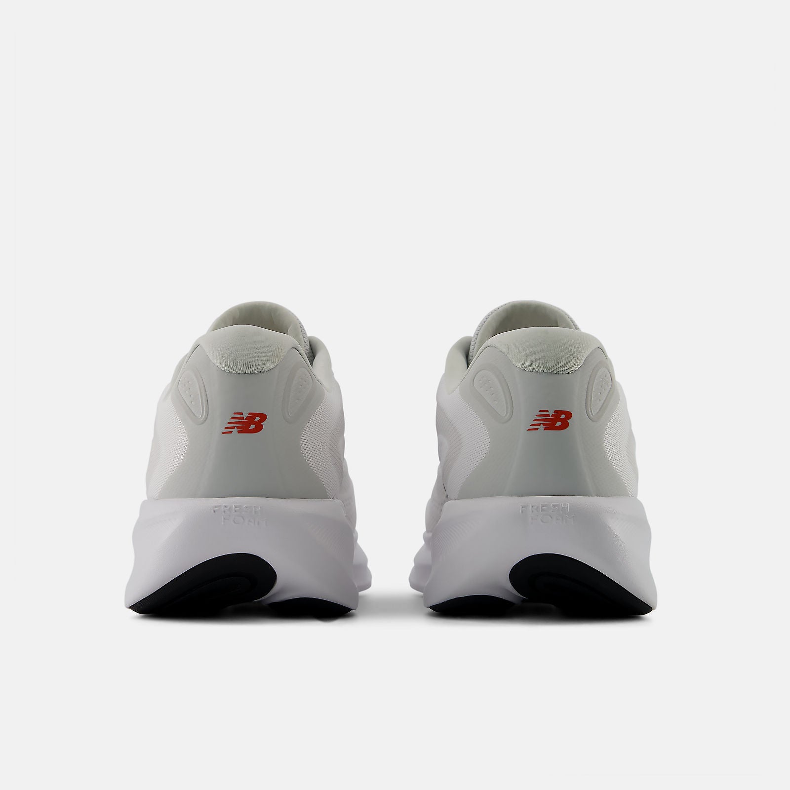 NEW BALANCE MEN'S FRESH FOAM 680V9 WHITE/GREY RUNNING SHOES (WIDTH 2E)