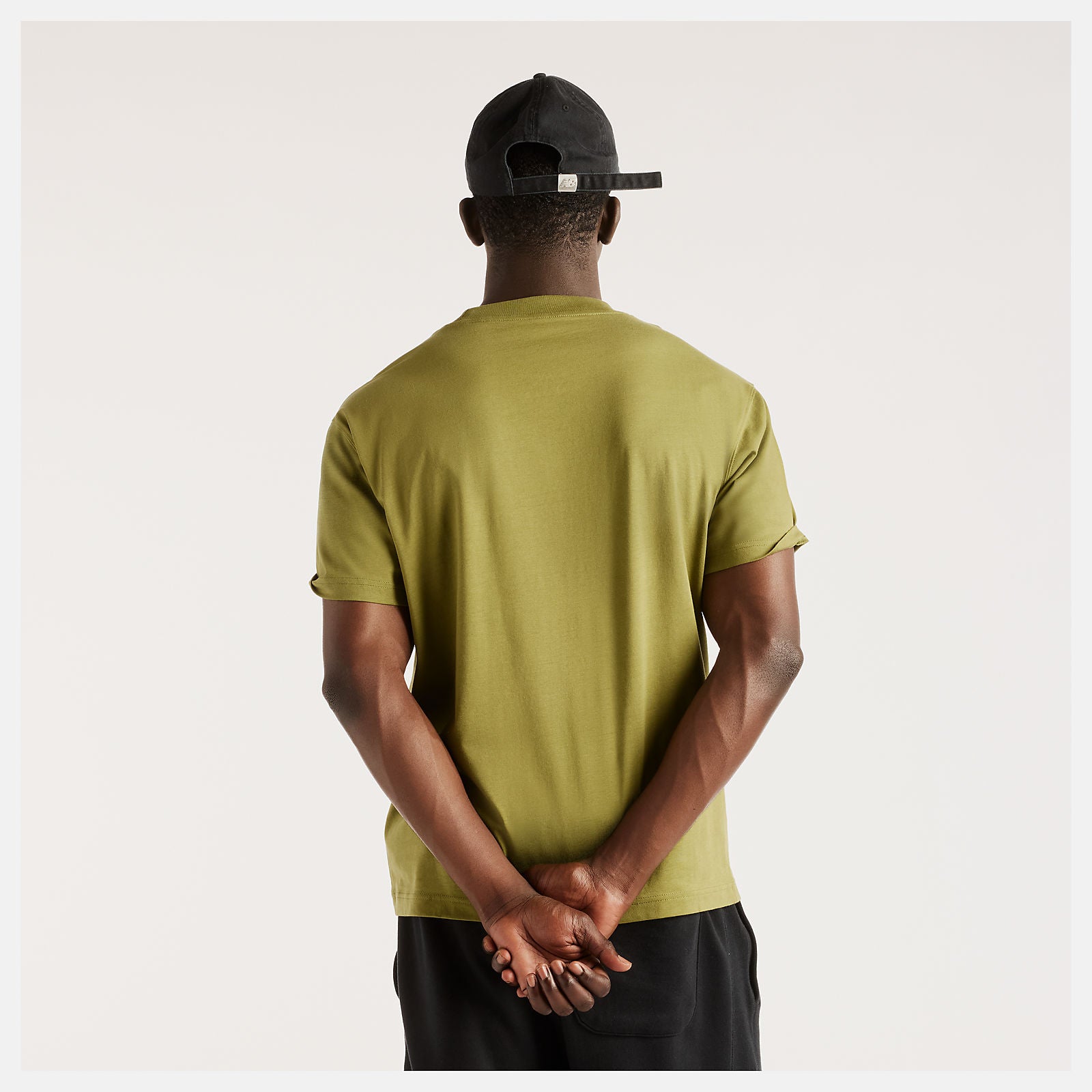 NEW BALANCE MEN'S SPORT ESSENTIALS COTTON GREEN TEE