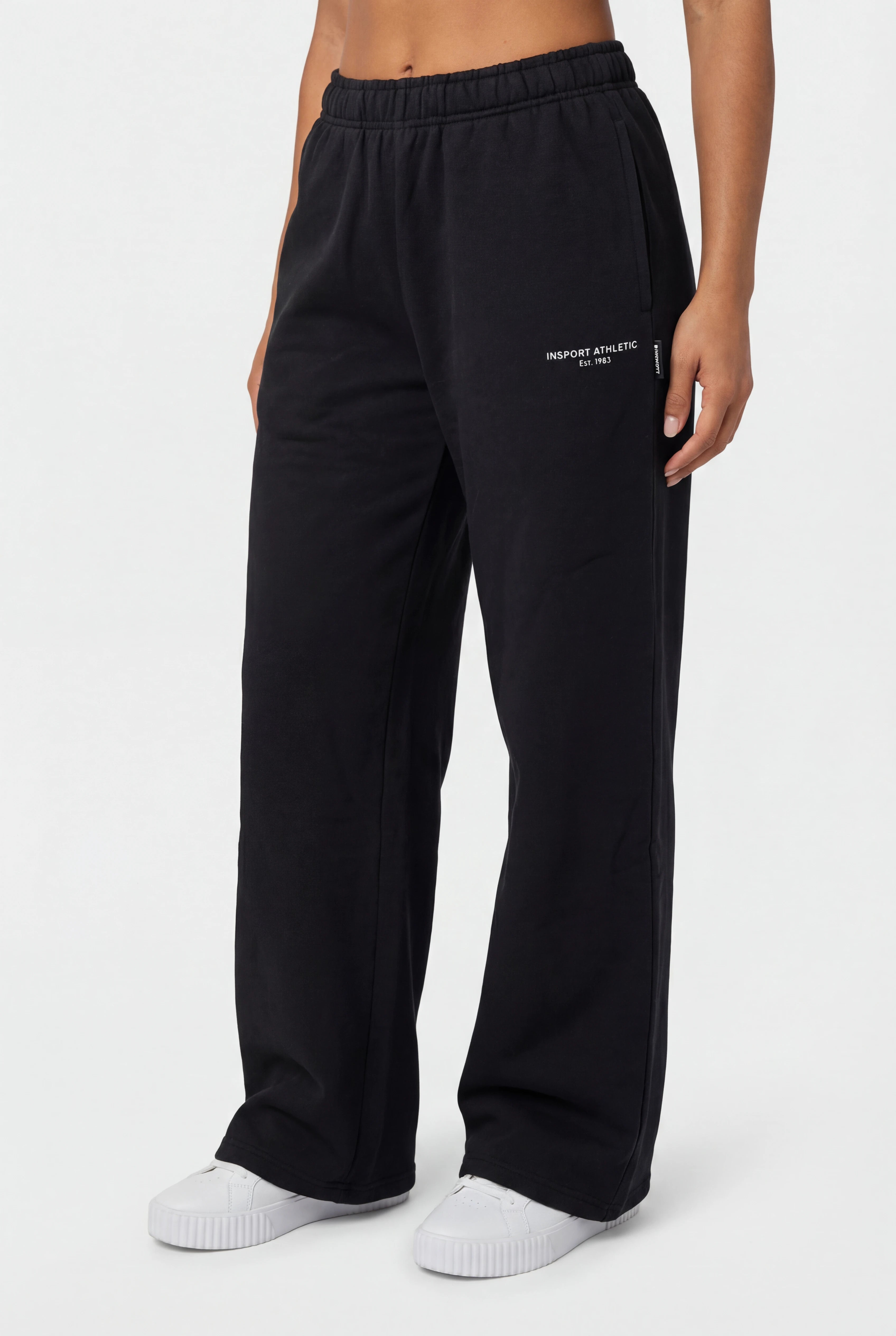 Insport Womens Skyla Black Wide Leg Fleece Pant