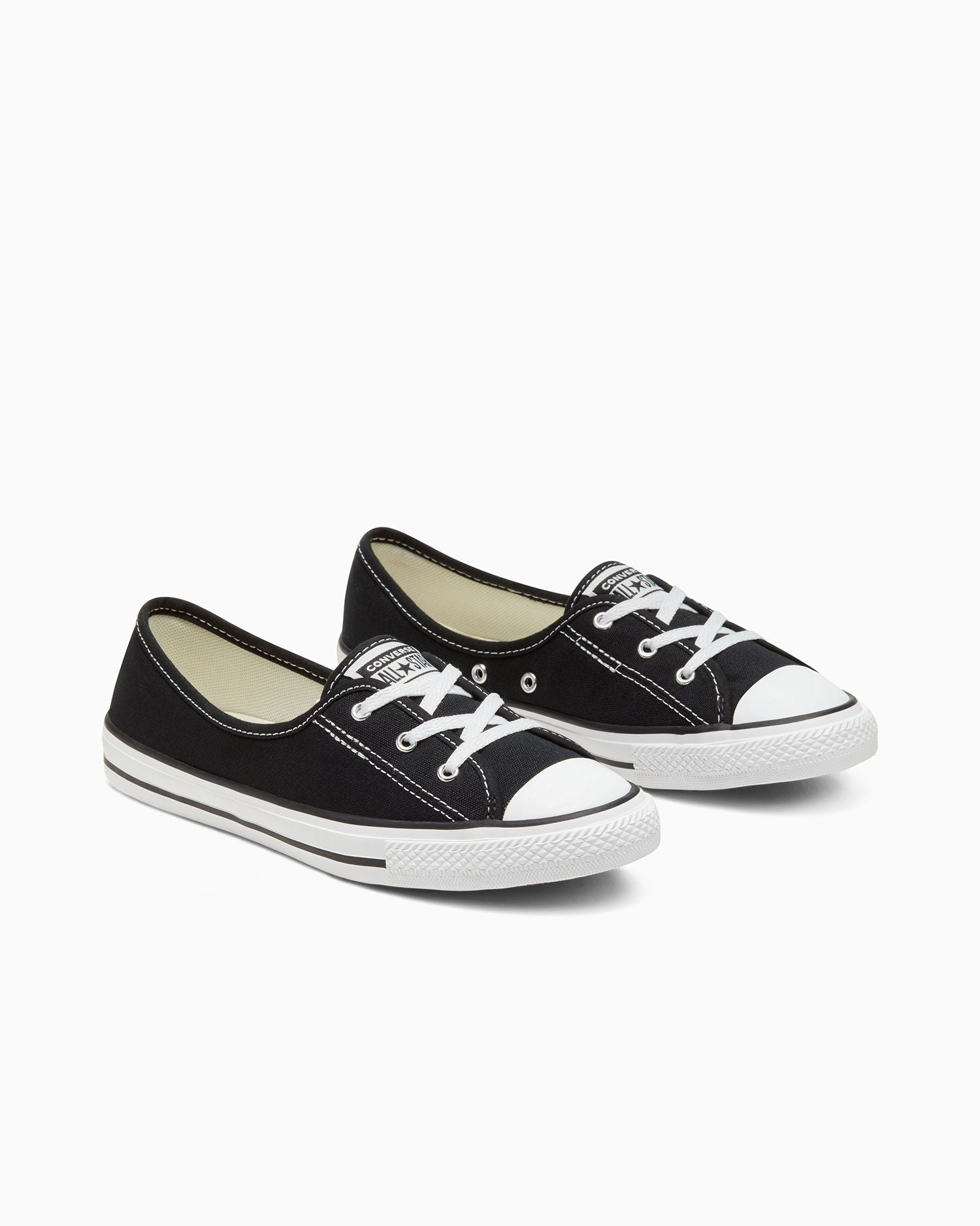 Converse Women's Chuck Taylor All Star Dainty Ballet Lace Black/White Sneaker Shoes