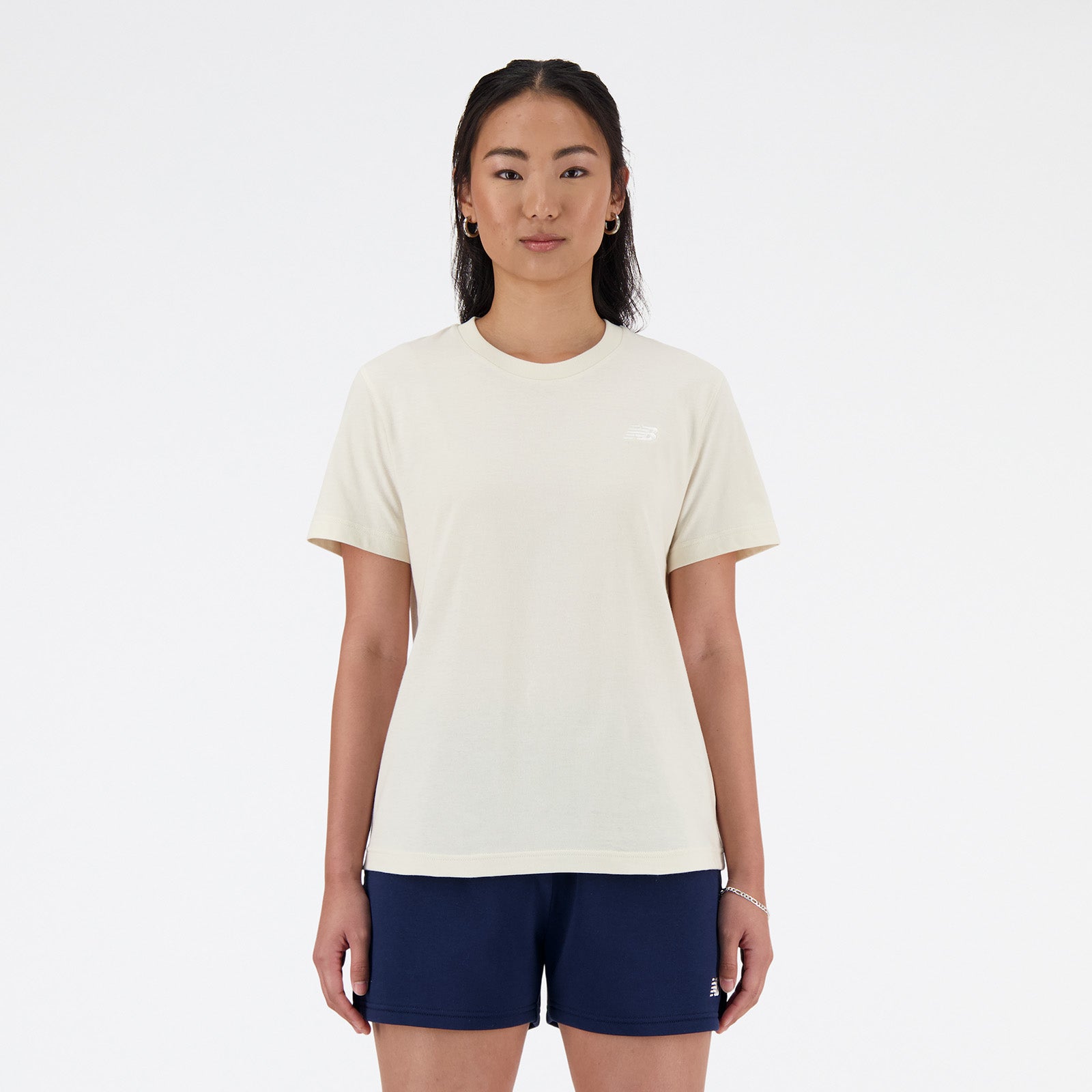 NEW BALANCE WOMEN'S SPORT ESSENTIALS JERSEY BEIGE TEE
