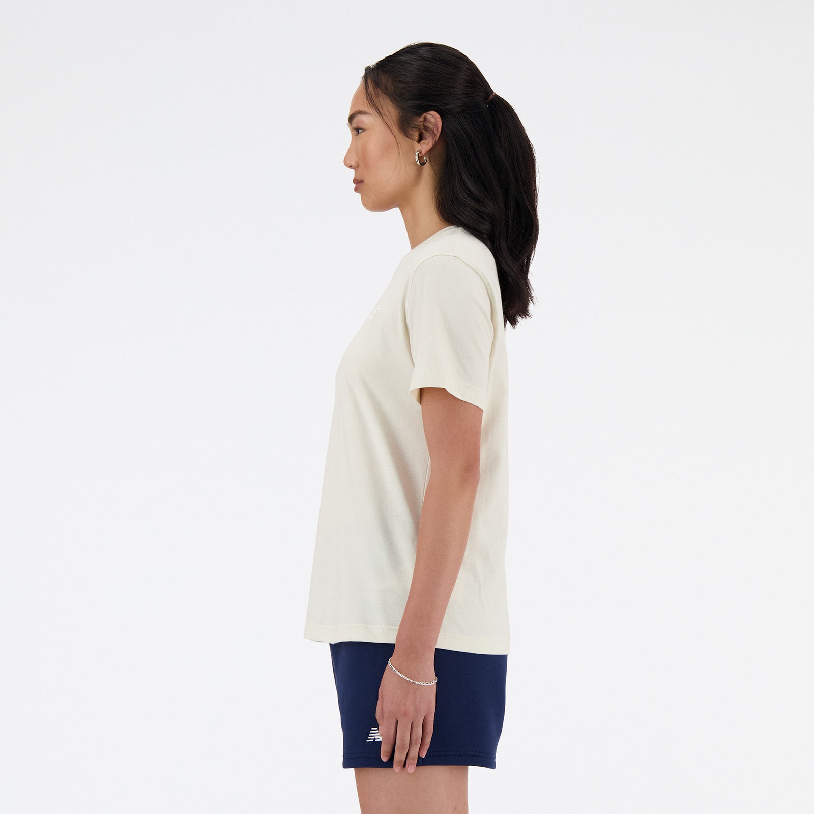 NEW BALANCE WOMEN'S SPORT ESSENTIALS JERSEY BEIGE TEE