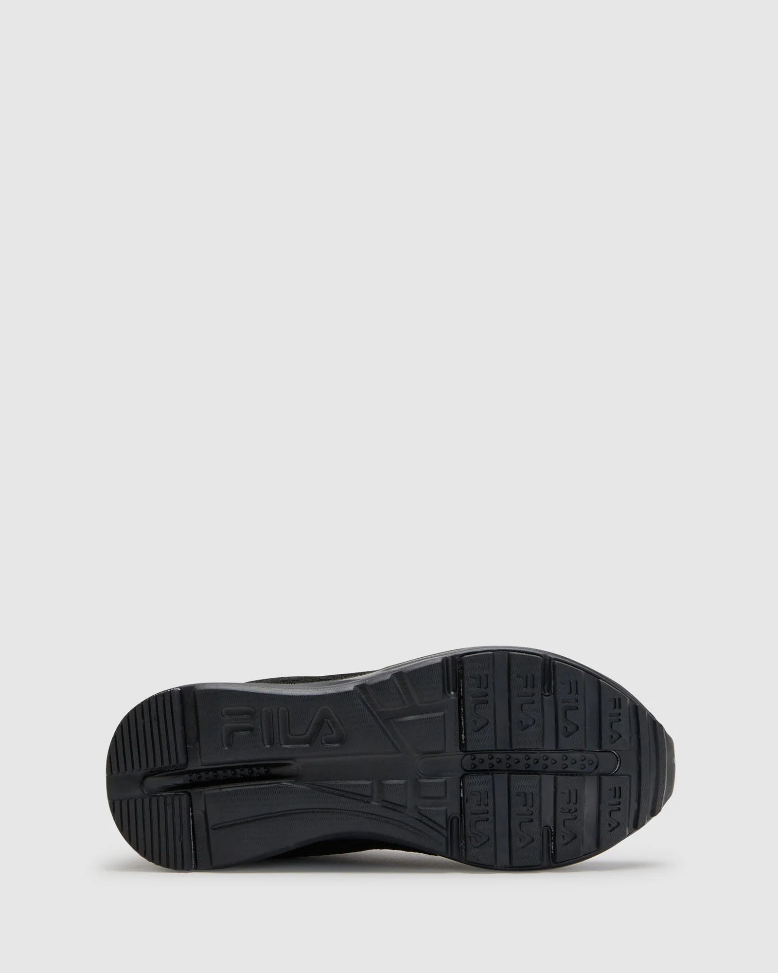 FILA JUNIOR CLASSICO TRIPLE BLACK RUNNING SHOE INSPORT