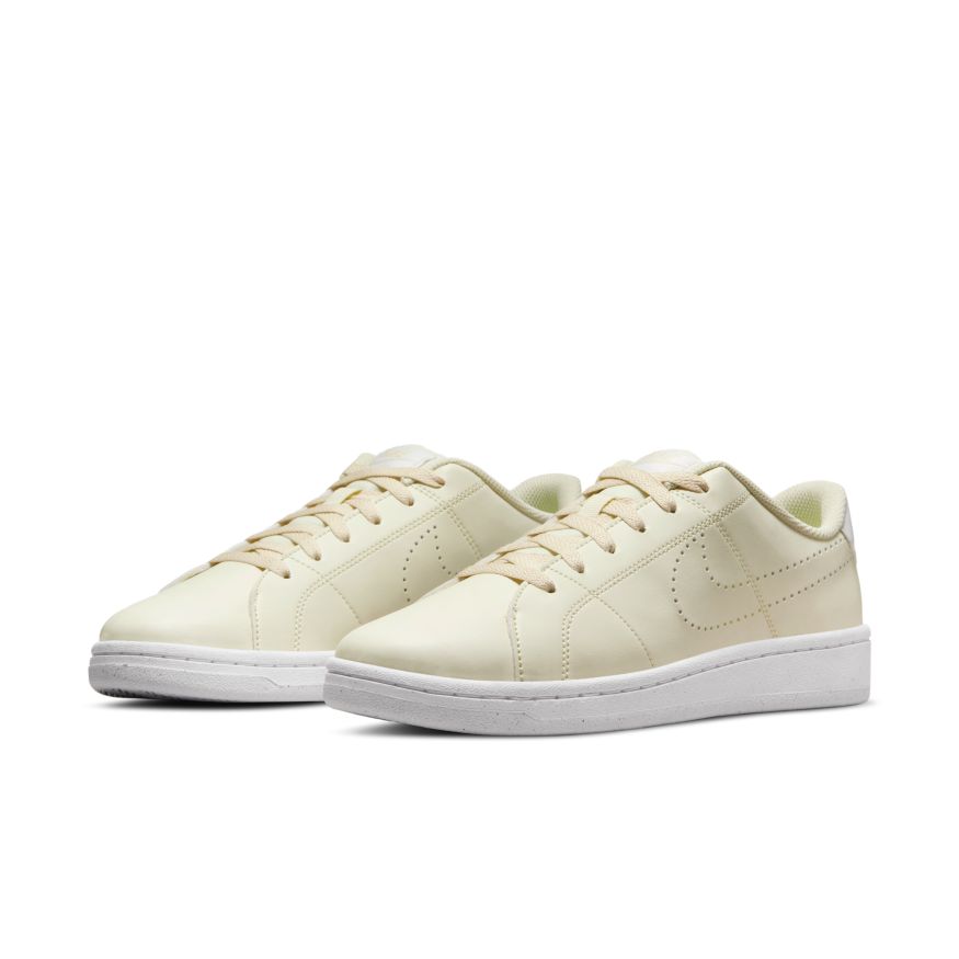 Nike NIKE WOMEN'S COURT ROYALE 2 NEXT NATURE CREAM SHOE - INSPORT