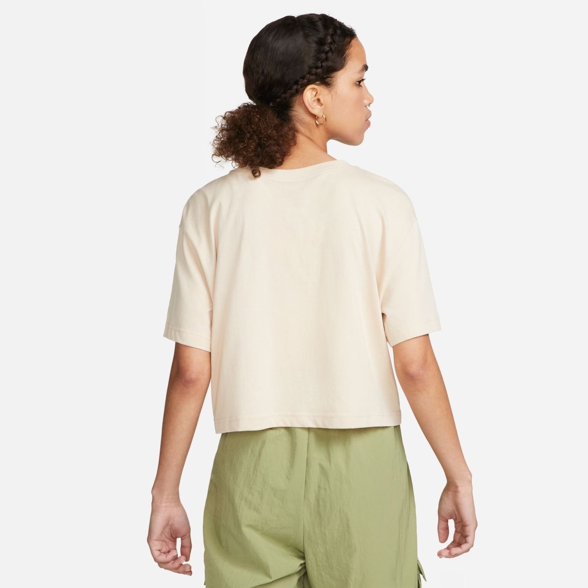 Nike Women`s Sportswear Essential Cropped T-Shirt